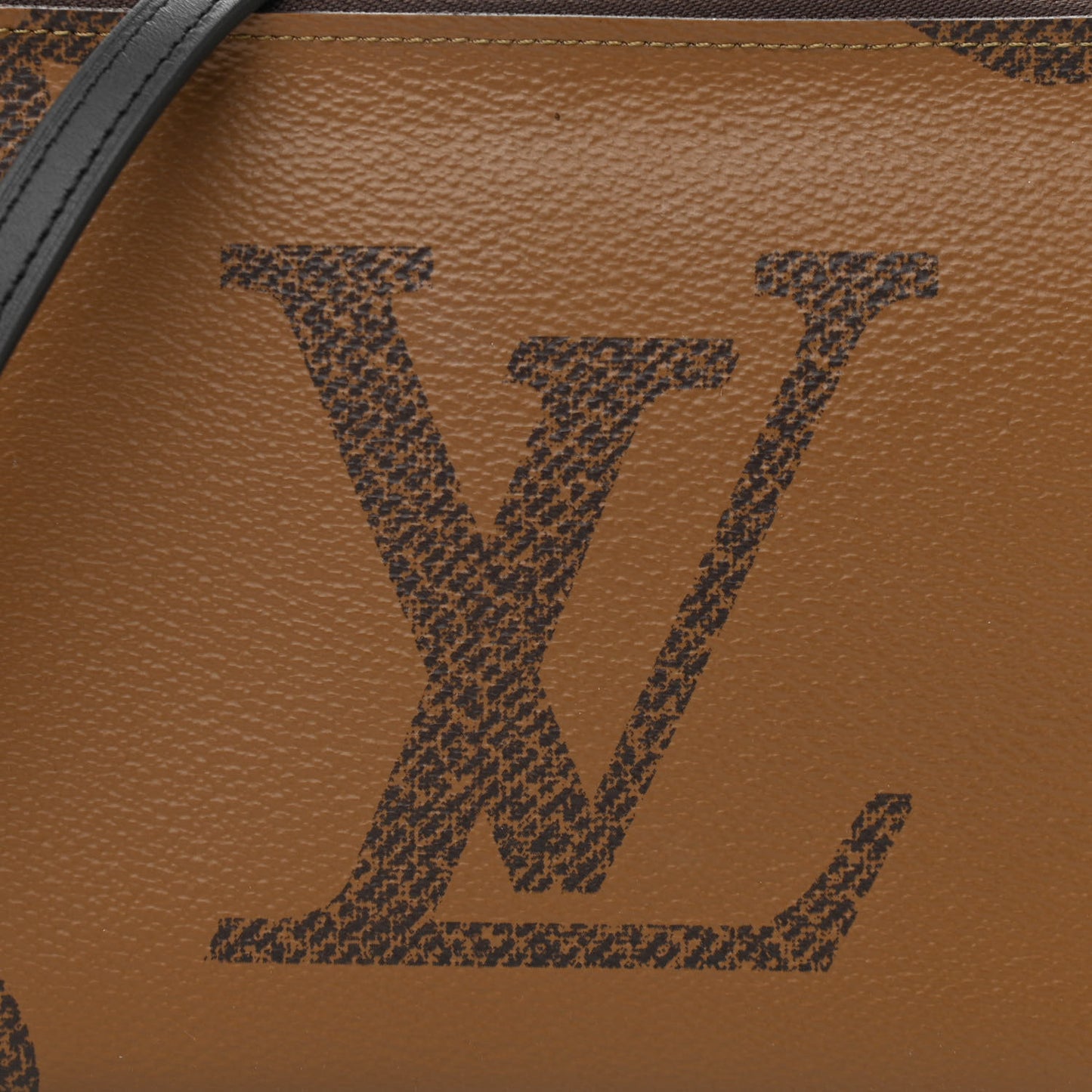 Reverse Monogram Giant Double Zip Pochette