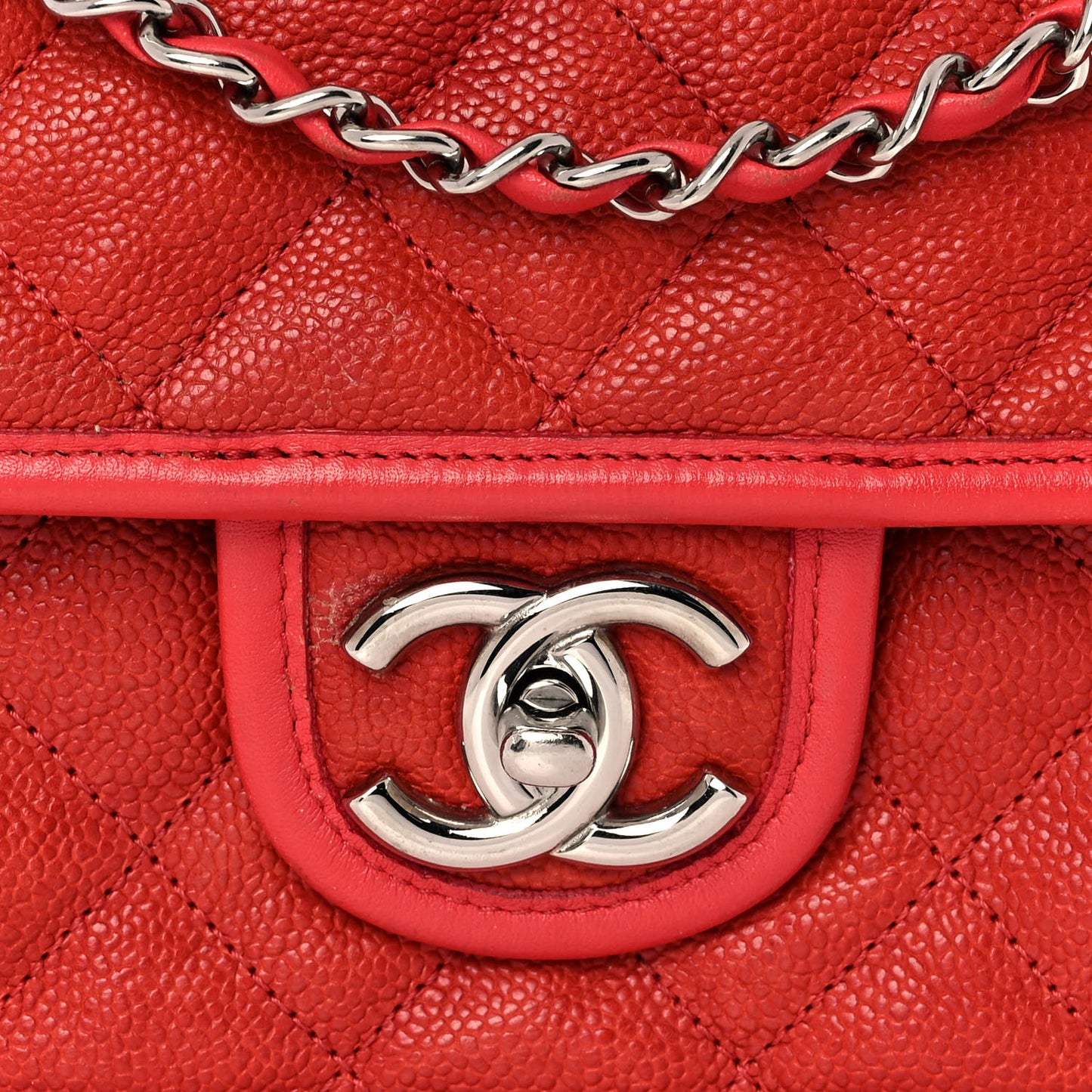 Caviar Quilted Medium French Riviera Flap Red
