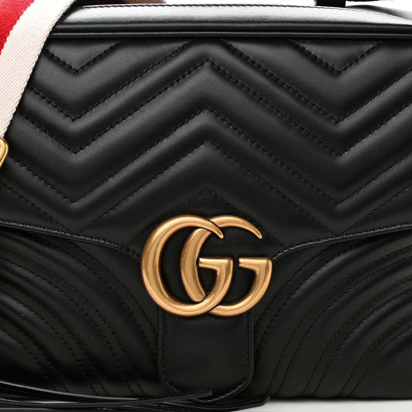 Calfskin Matelasse Sylvie Web Small GG Marmont Top Handle Shoulder Bag Black