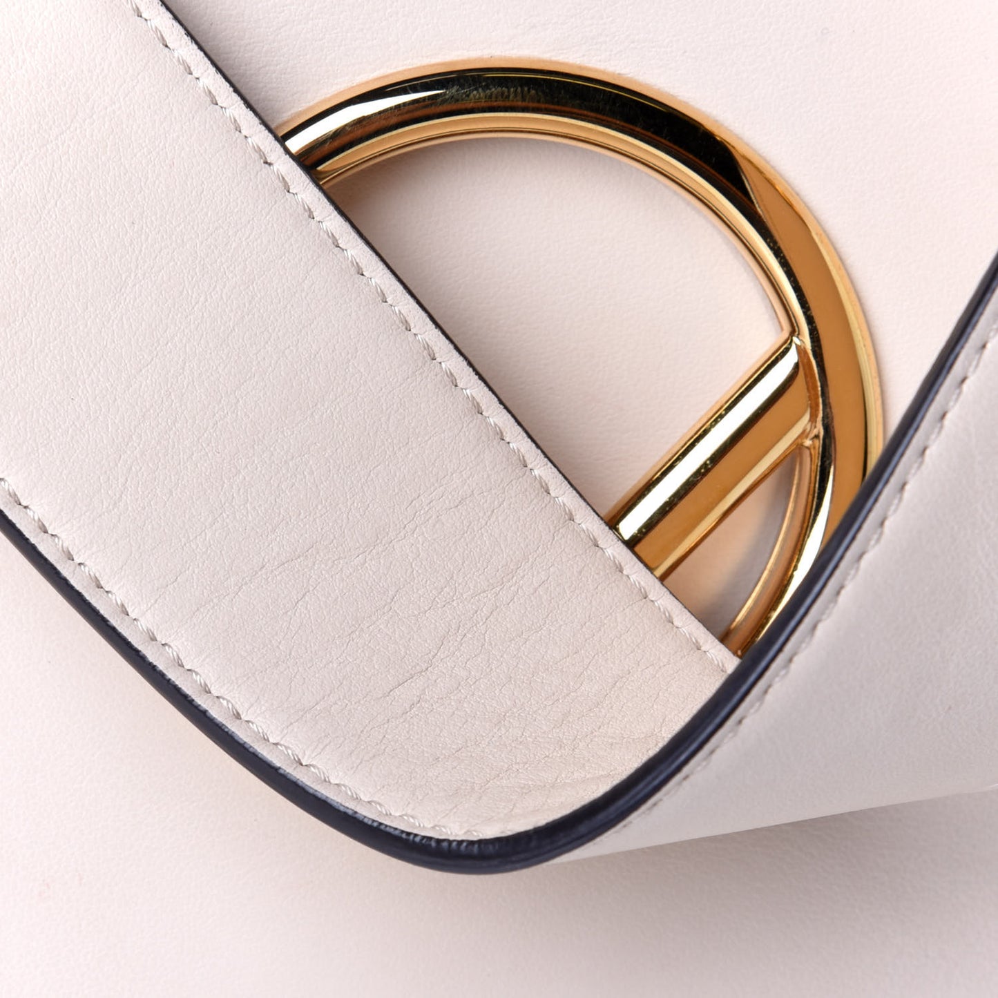 Vitello Century Opaco F is Fendi Kan I Shoulder Bag Camelia