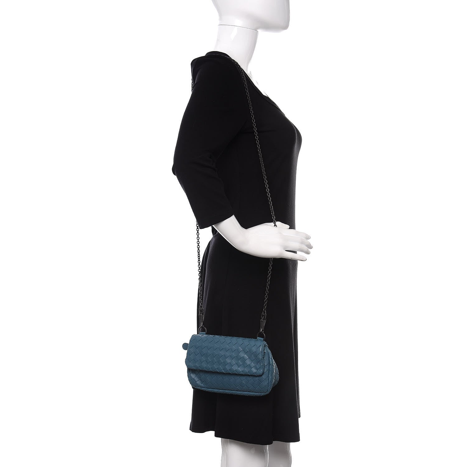 Bottega Veneta Nappa Intrecciato Mini Chain Messenger Oceano 2 of 9