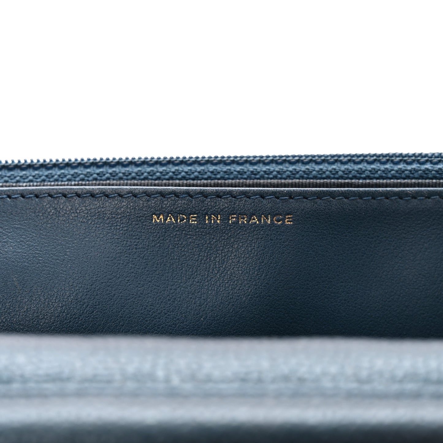 Caviar Quilted Wallet on Chain WOC Navy Blue