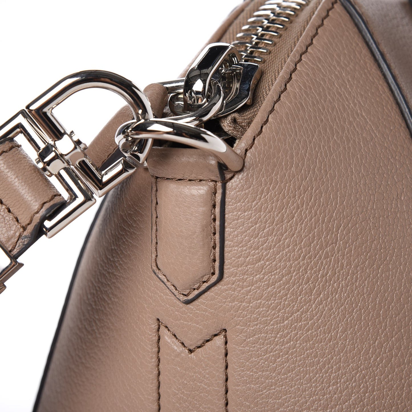 Sugar Goatskin Small Antigona Mastic