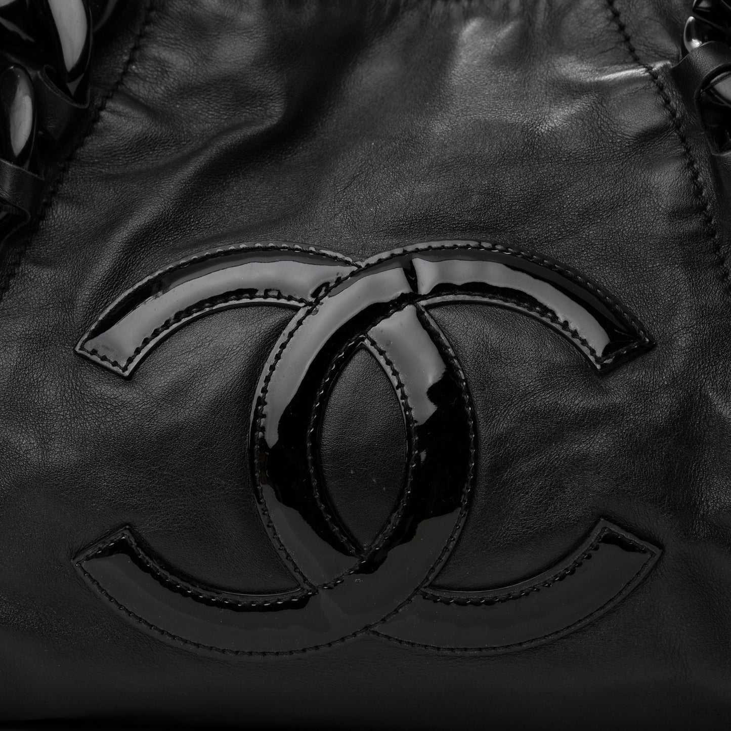 Calfskin Modern Chain Rhodoid East West Tote Black