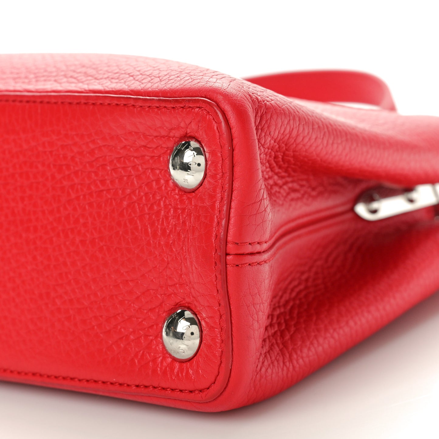 Taurillon Capucines BB Rubis