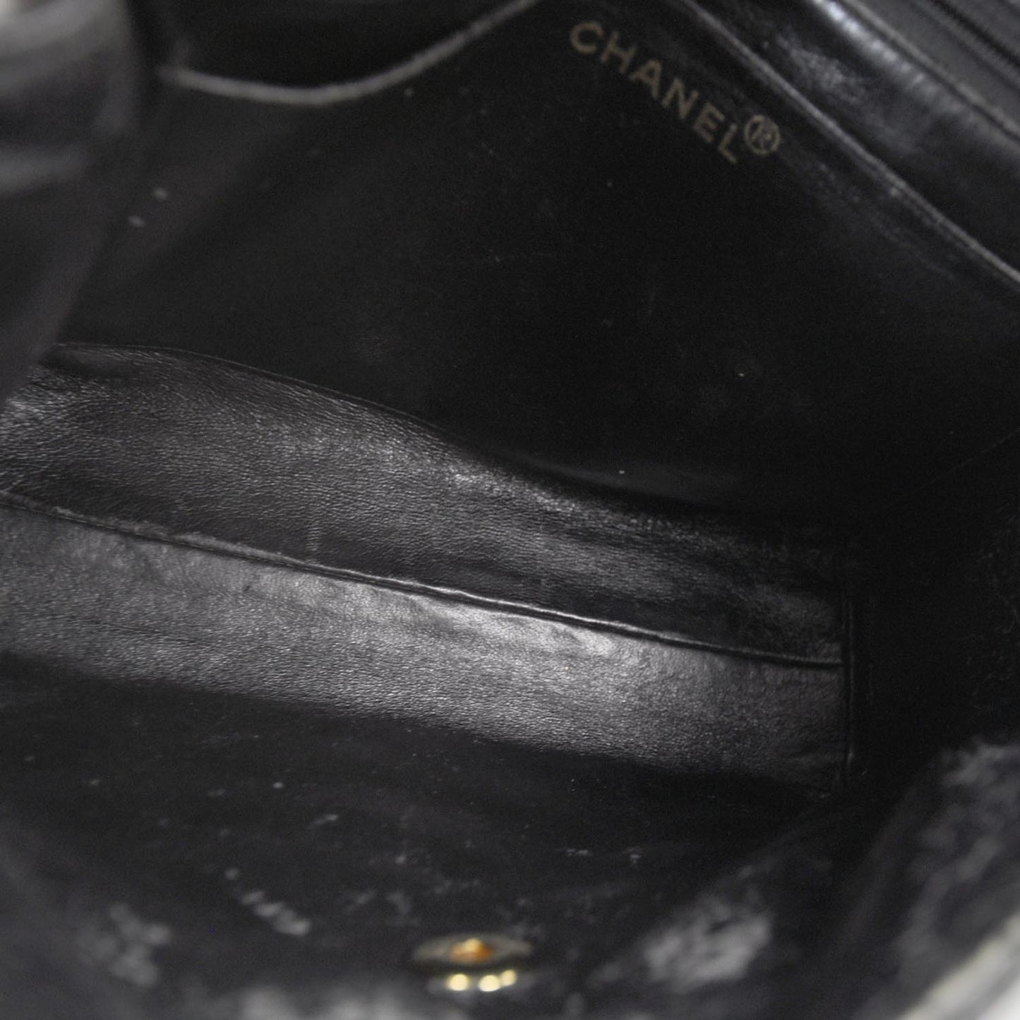 Caviar Quilted Flap Shoulder Bag Black