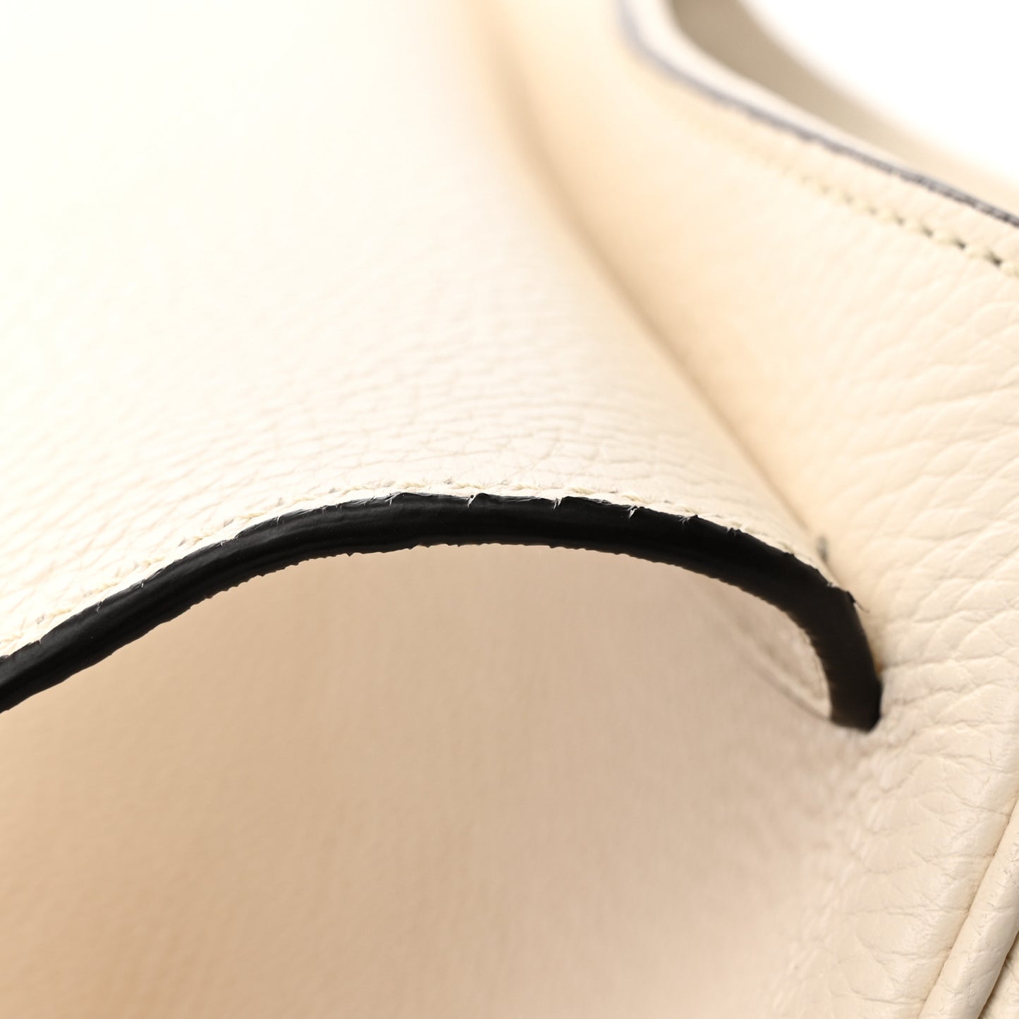 Cellarius Calfskin Medium Soho Flap Crossbody Ivoire