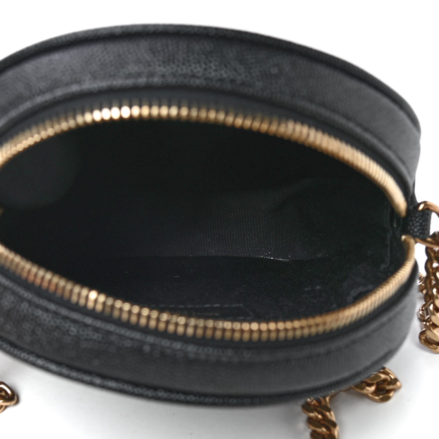 Saint Laurent Grain De Poudre Matelasse Chevron Quilted Round Vinyle Camera Bag Black 4 of 4