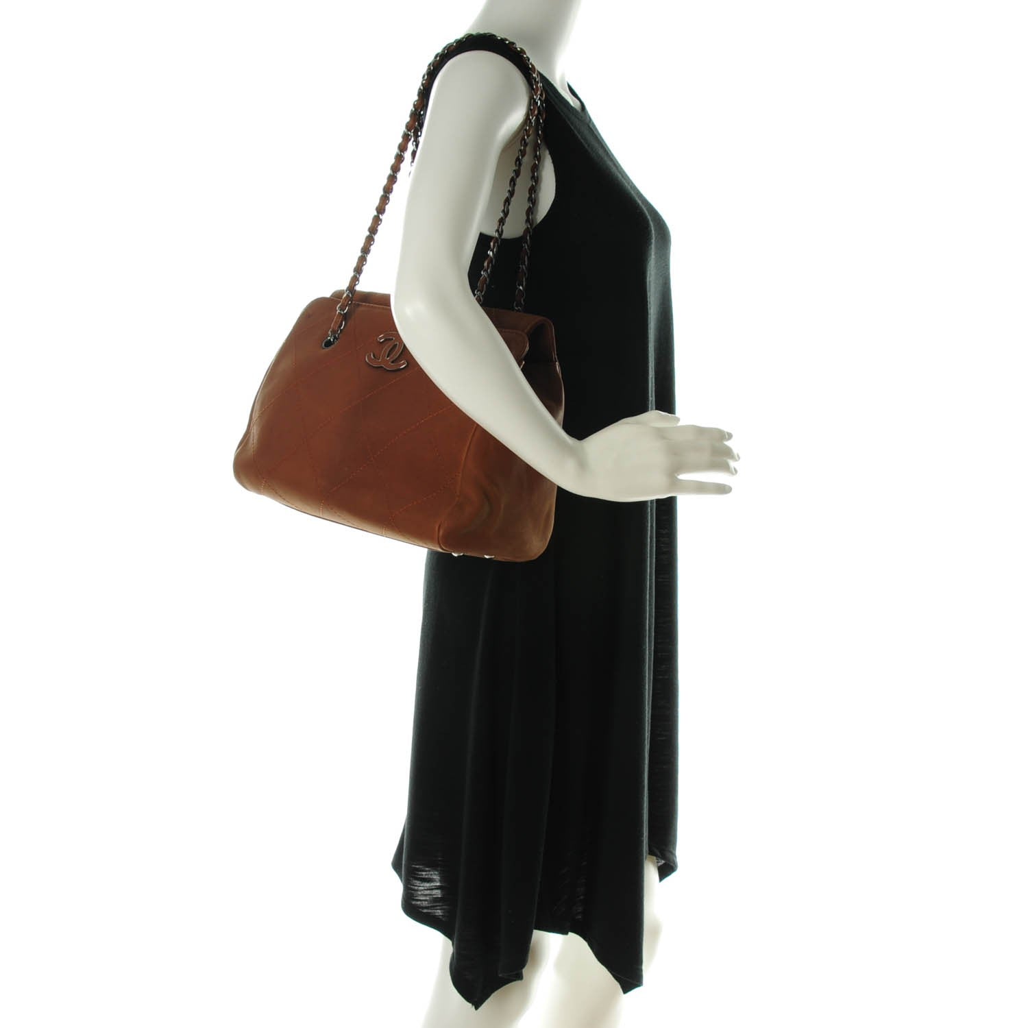 Chanel Washed Calfskin Large Hamptons Shopping Tote Brown 2 of 7