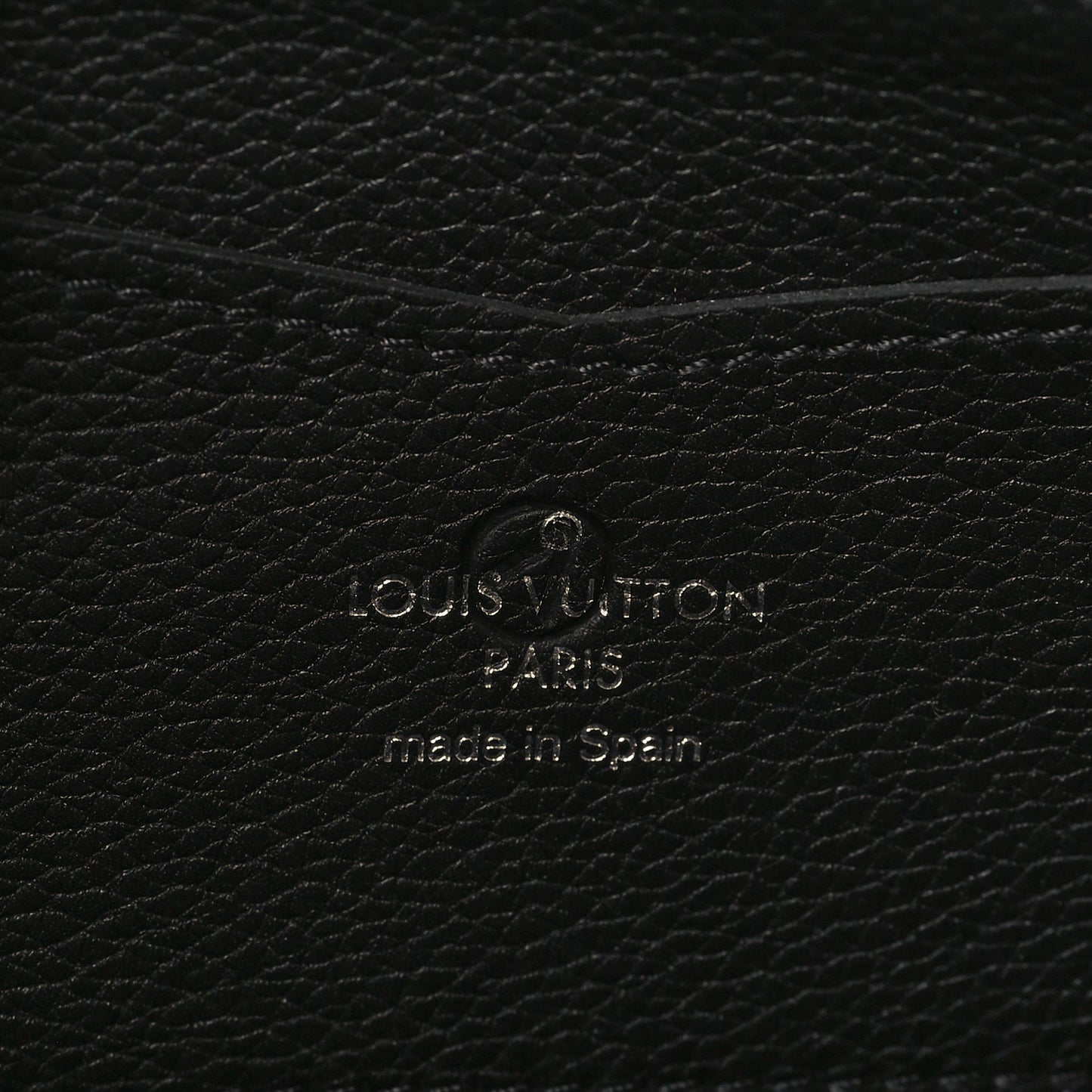 Calfskin Zippy Lockme Wallet Black