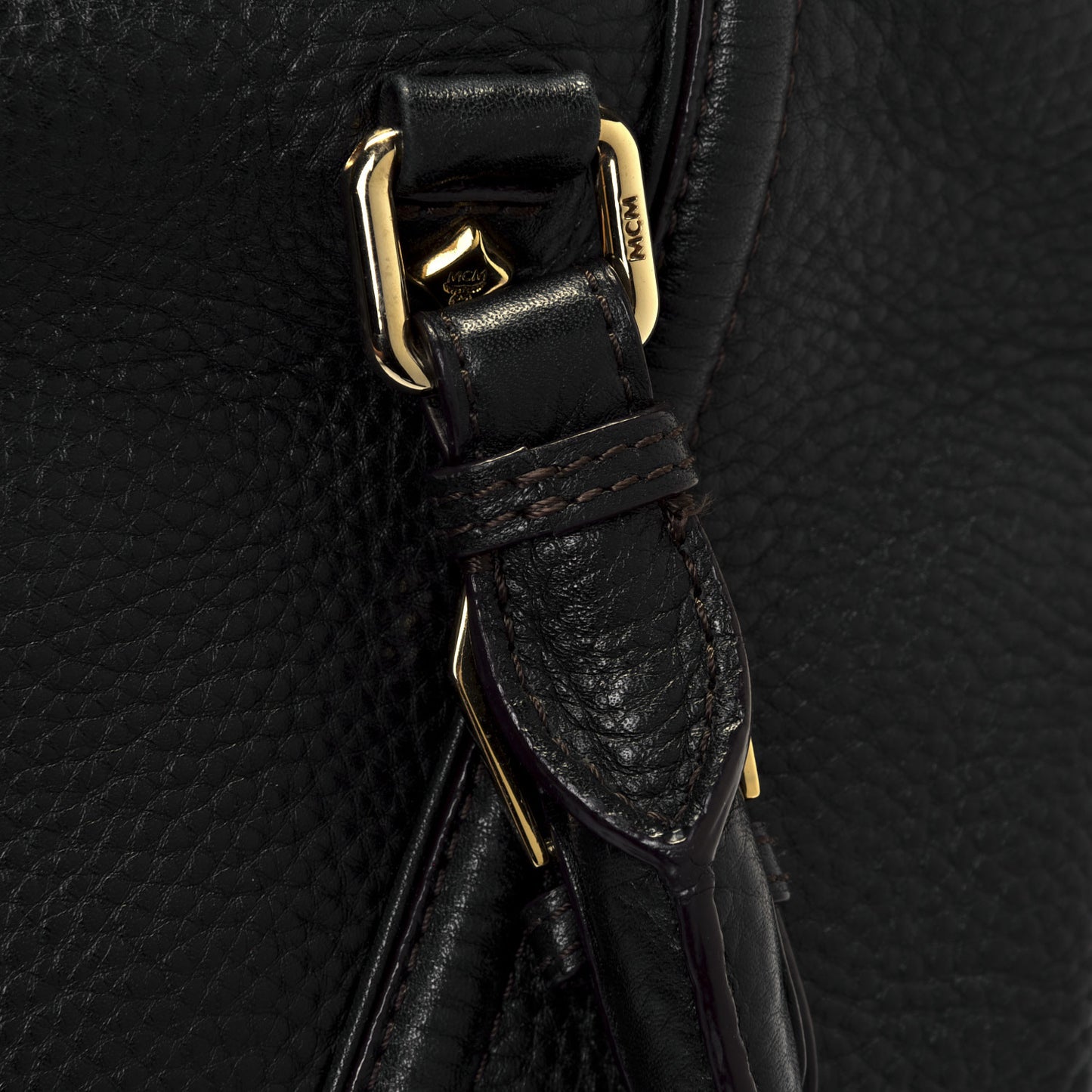 Grained Calfskin Shoulder Bag Black