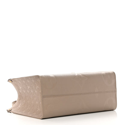 Louis Vuitton Empreinte Monogram Giant Onthego MM Tourterelle 4 of 10