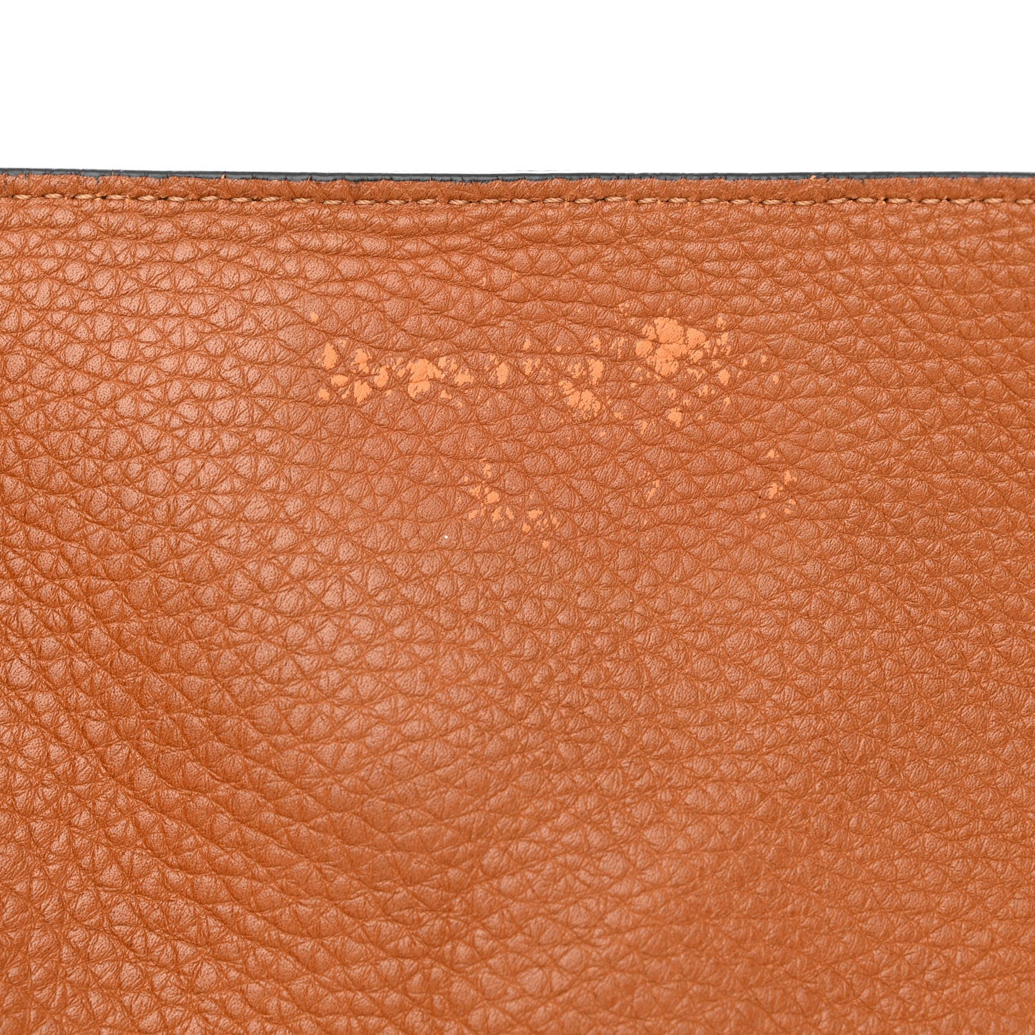 Valentino Garavani Pebbled Calfskin Large Rockstud Flip-Lock Messenger Bag Light Cuir 14 of 17