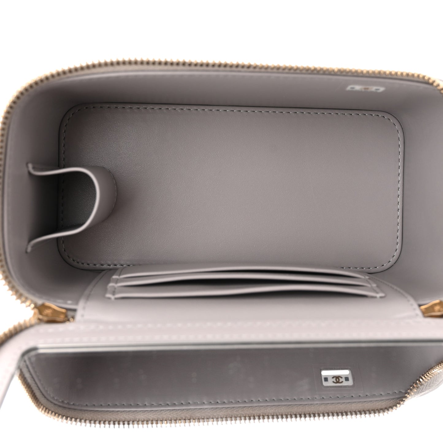 Lambskin Resin Quilted Vanity Case With Chain Grey