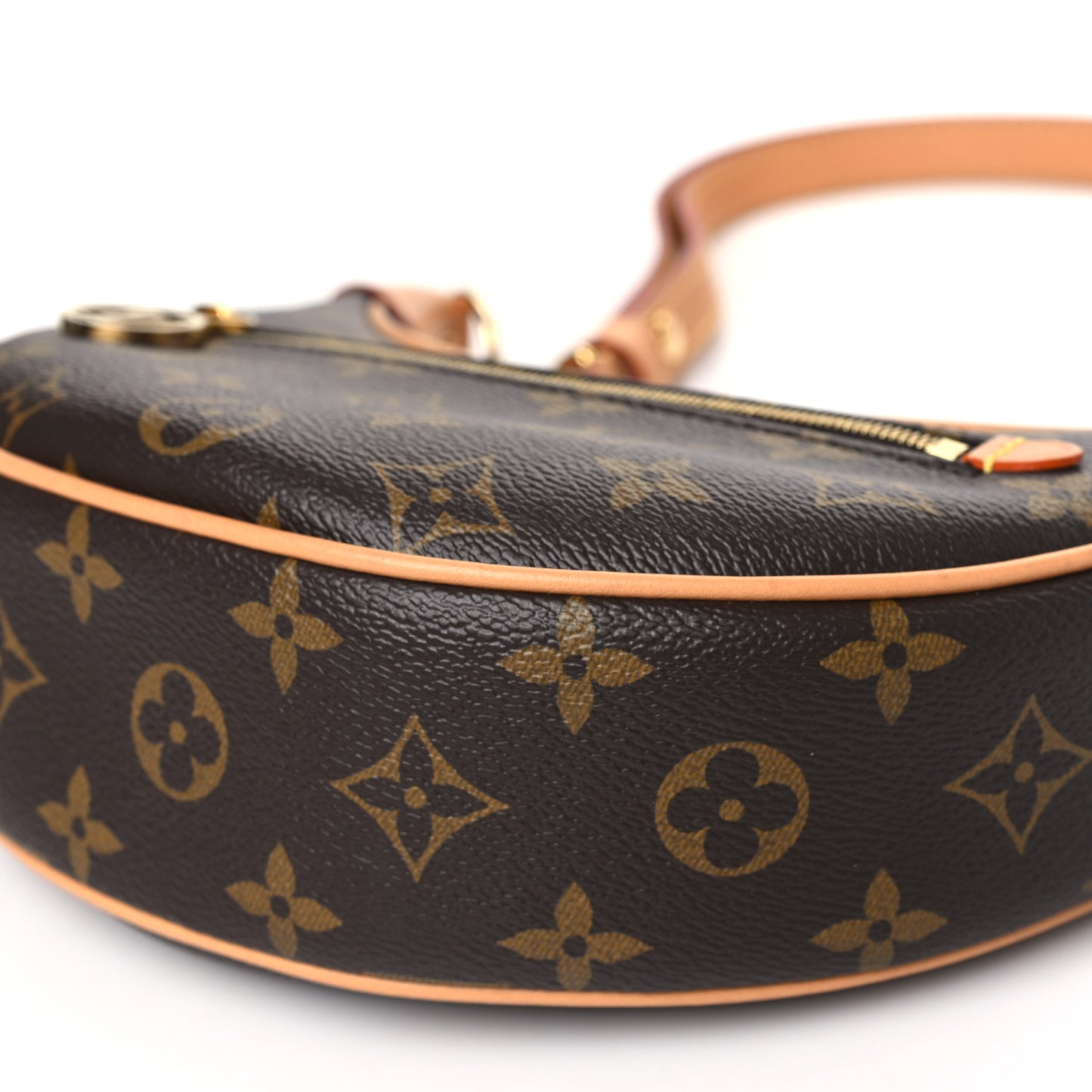 Monogram Loop
