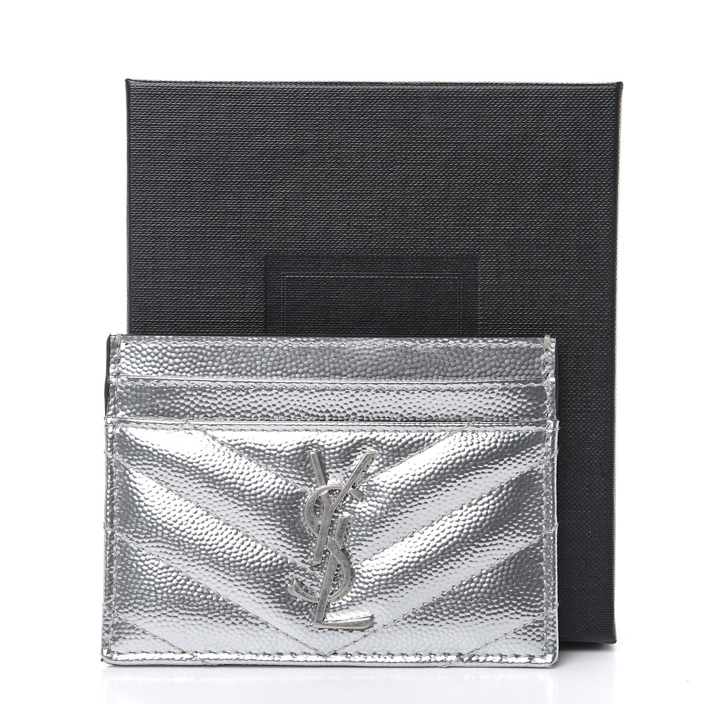 Metallic Grain De Poudre Matelasse Chevron Monogram Credit Card Case Argento