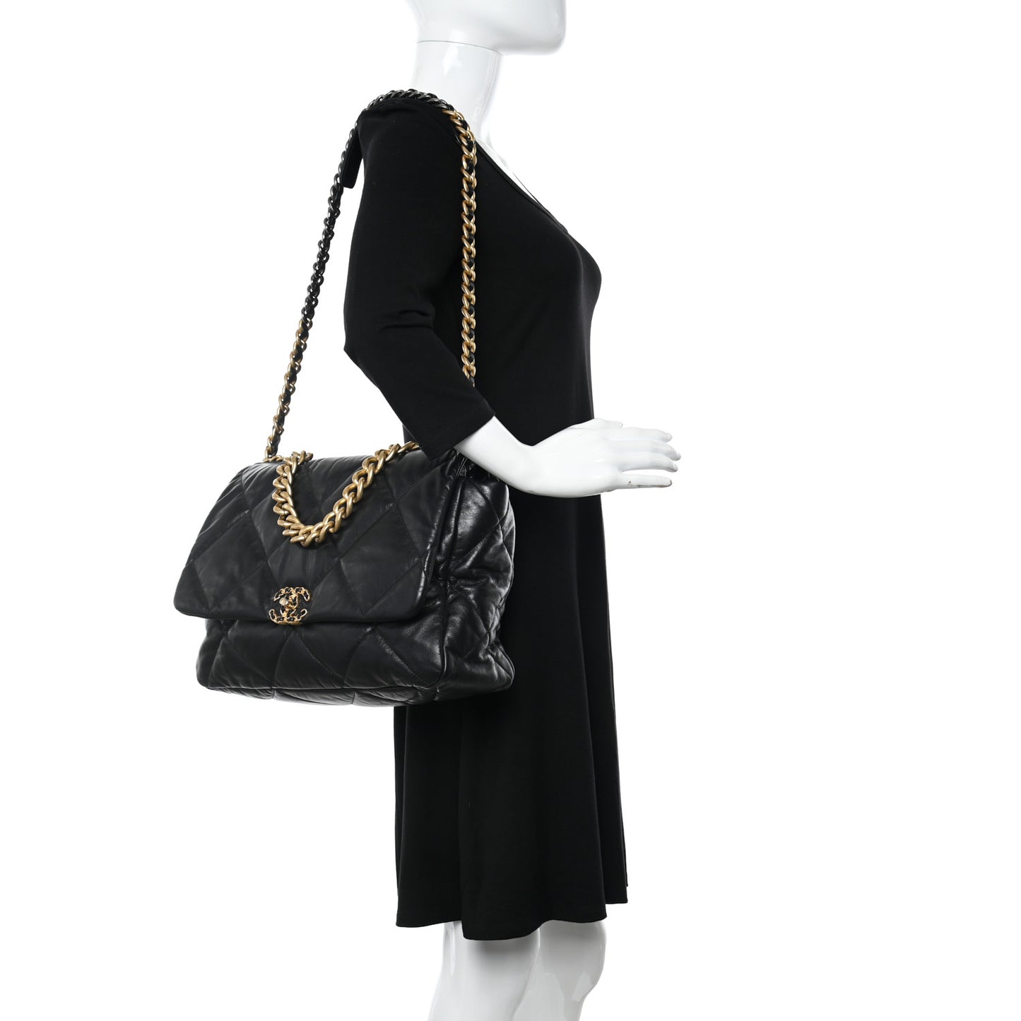 Goatskin Quilted Maxi Chanel 19 Flap Black