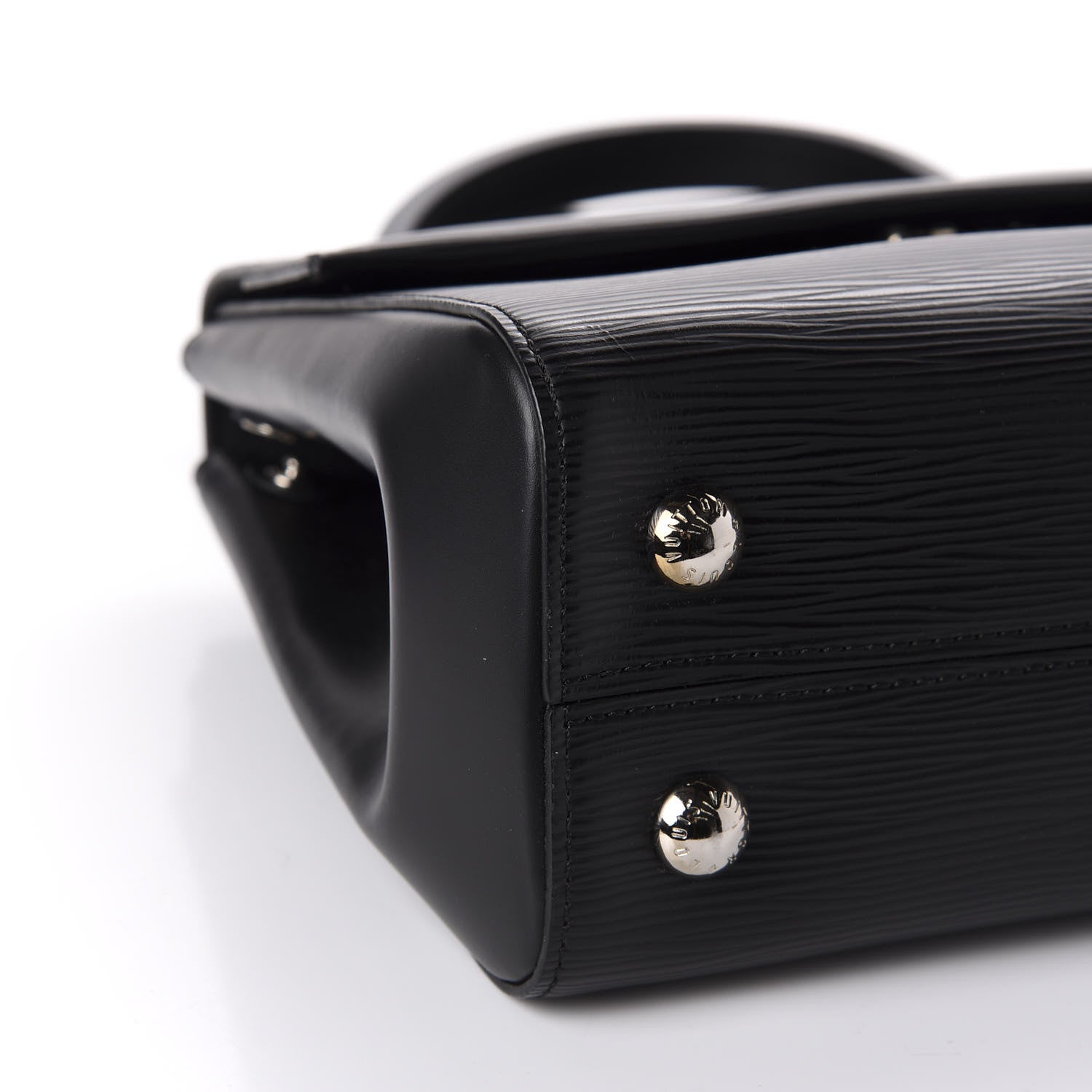 Louis Vuitton Epi Cluny BB Black 5 of 8