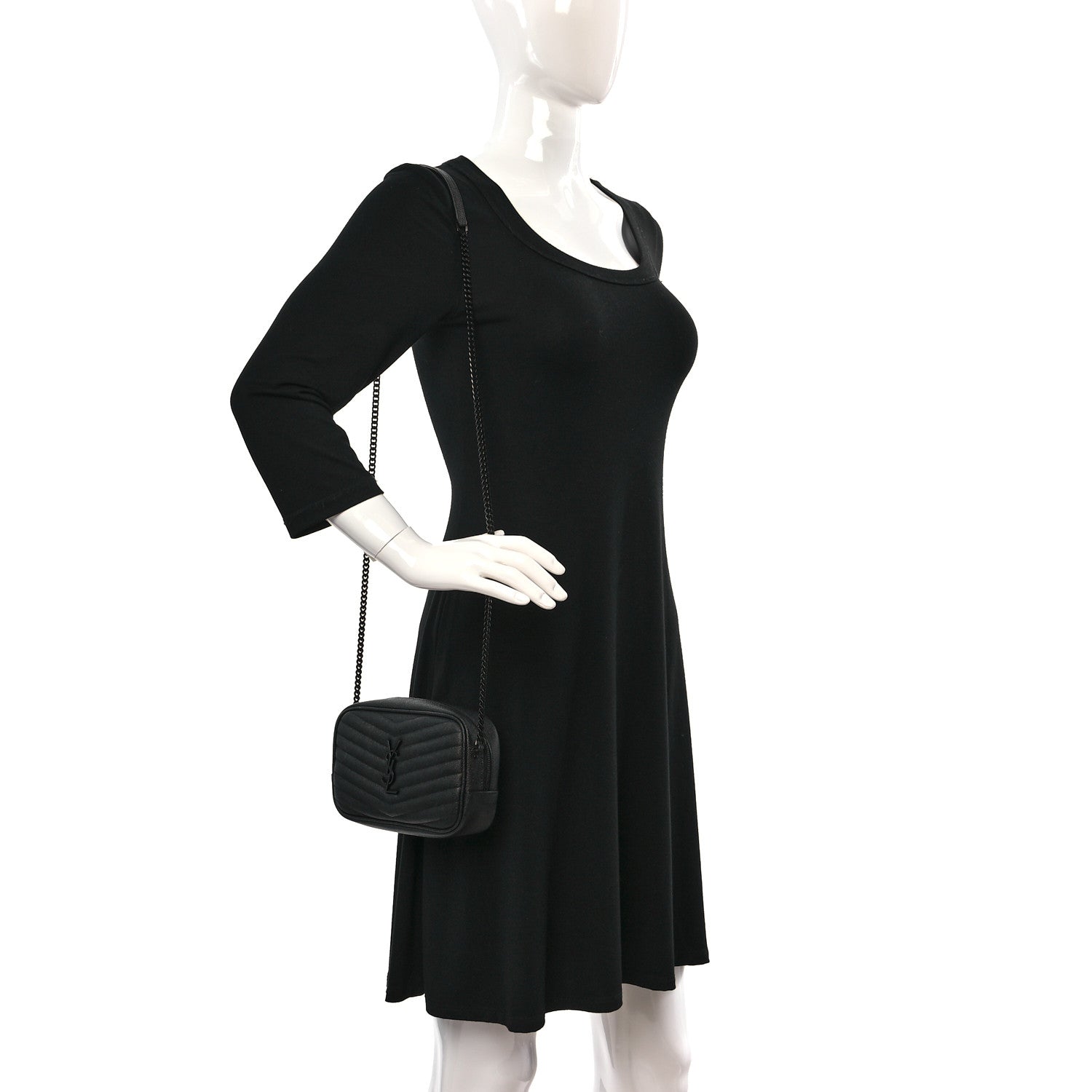 Saint Laurent Grain De Poudre Matelasse Monochrome Monogram Mini Lou Camera Bag Black 3 of 12