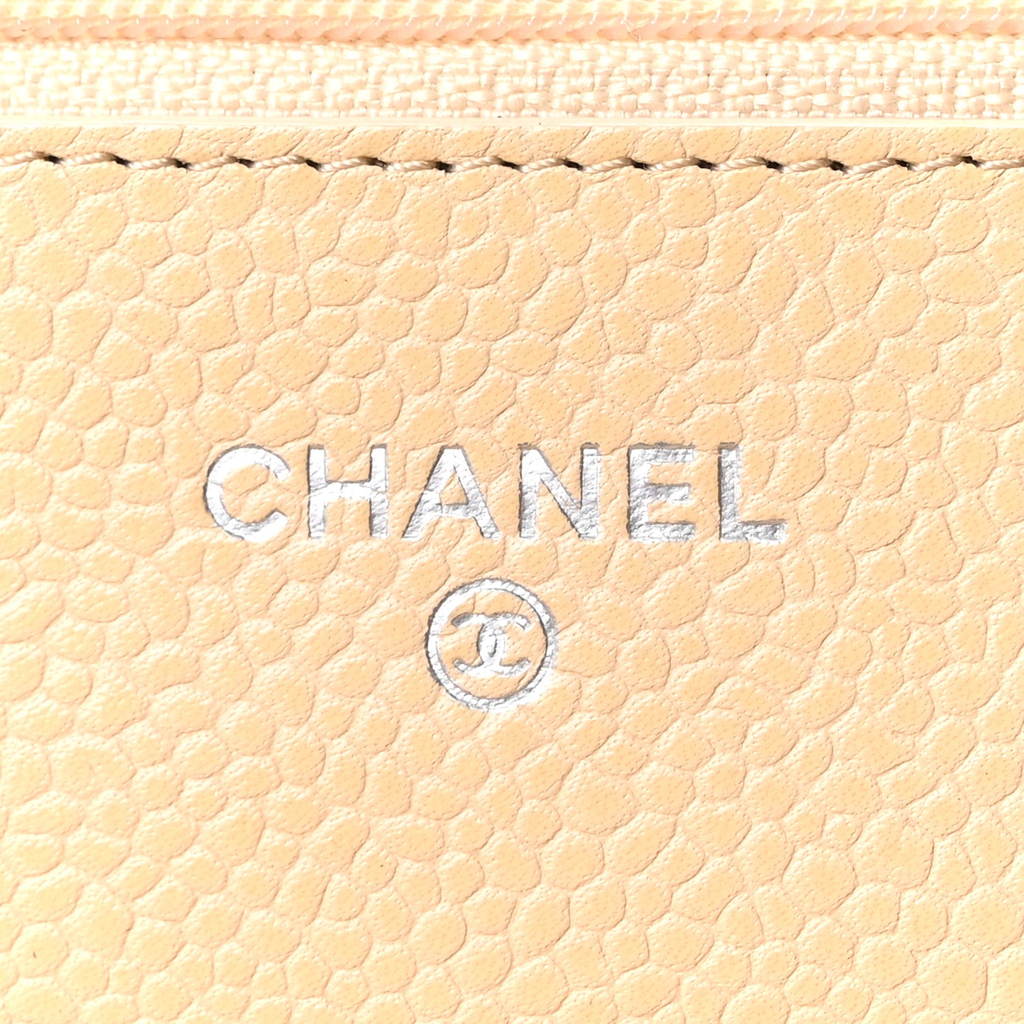 Caviar Quilted Wallet on Chain WOC Beige Clair