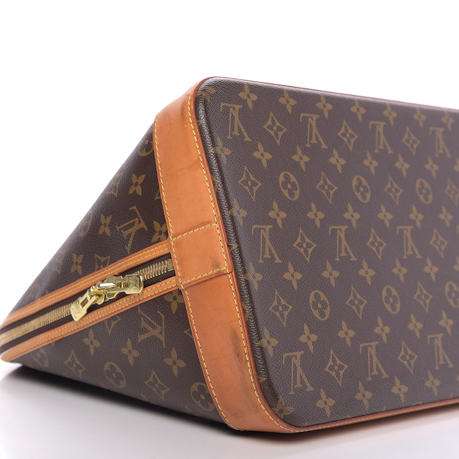 Louis Vuitton Monogram Alma Voyage MM 6 of 9
