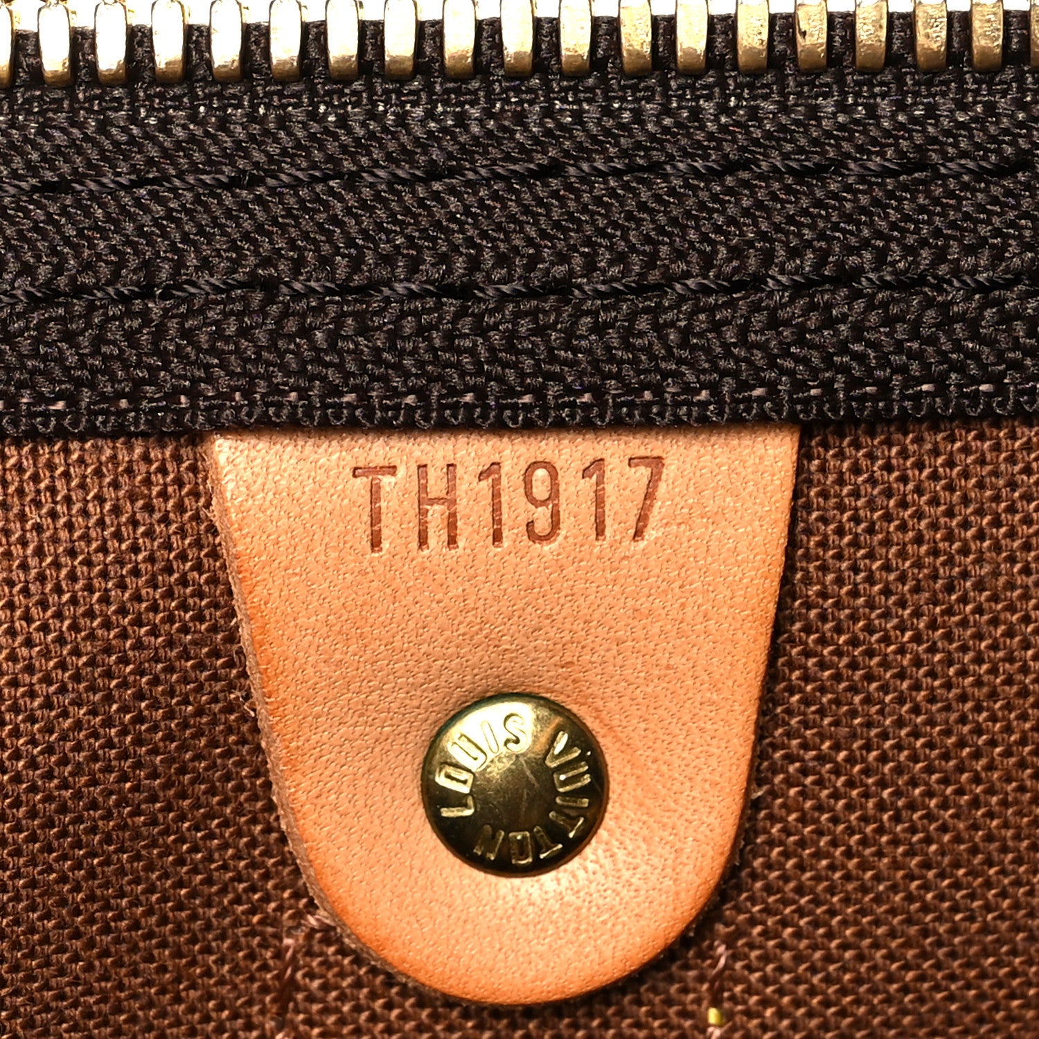 Louis Vuitton Monogram Keepall Bandouliere 55 7 of 12