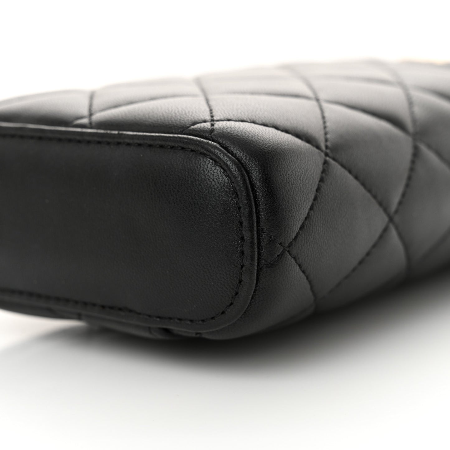 Lambskin Quilted Top Handle Phone Holder With Chain Black