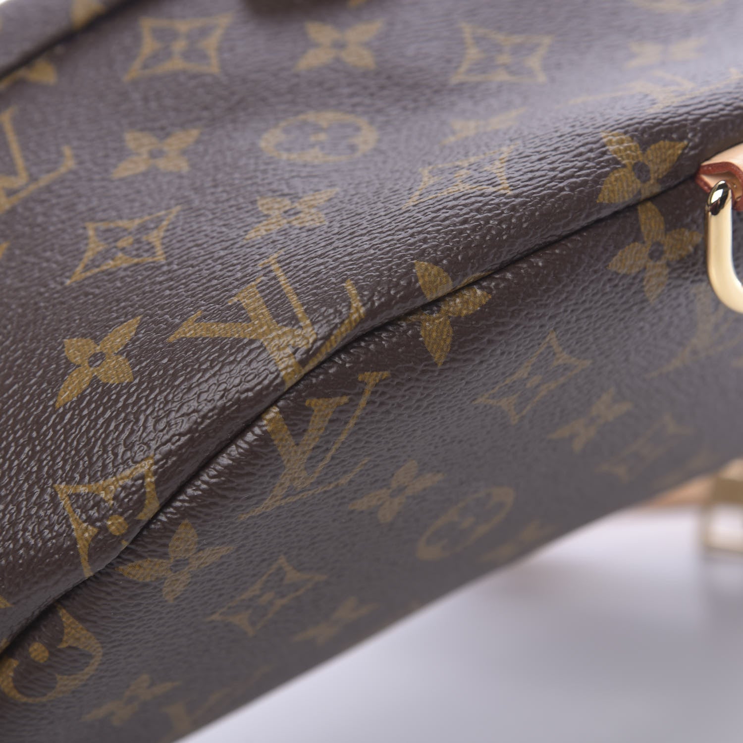 Louis Vuitton Monogram Bumbag 7 of 10