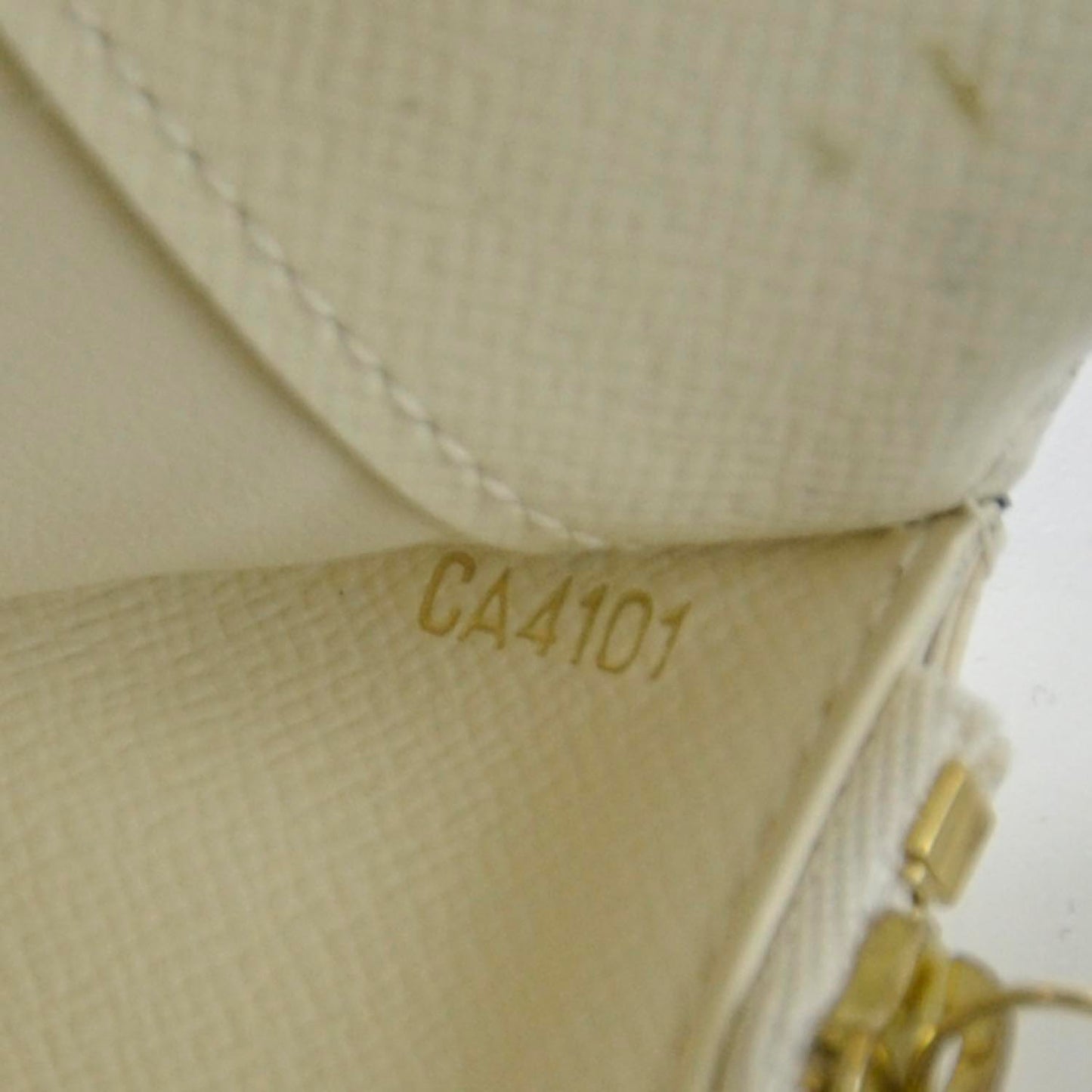 Monogram Rayures Insolite Wallet