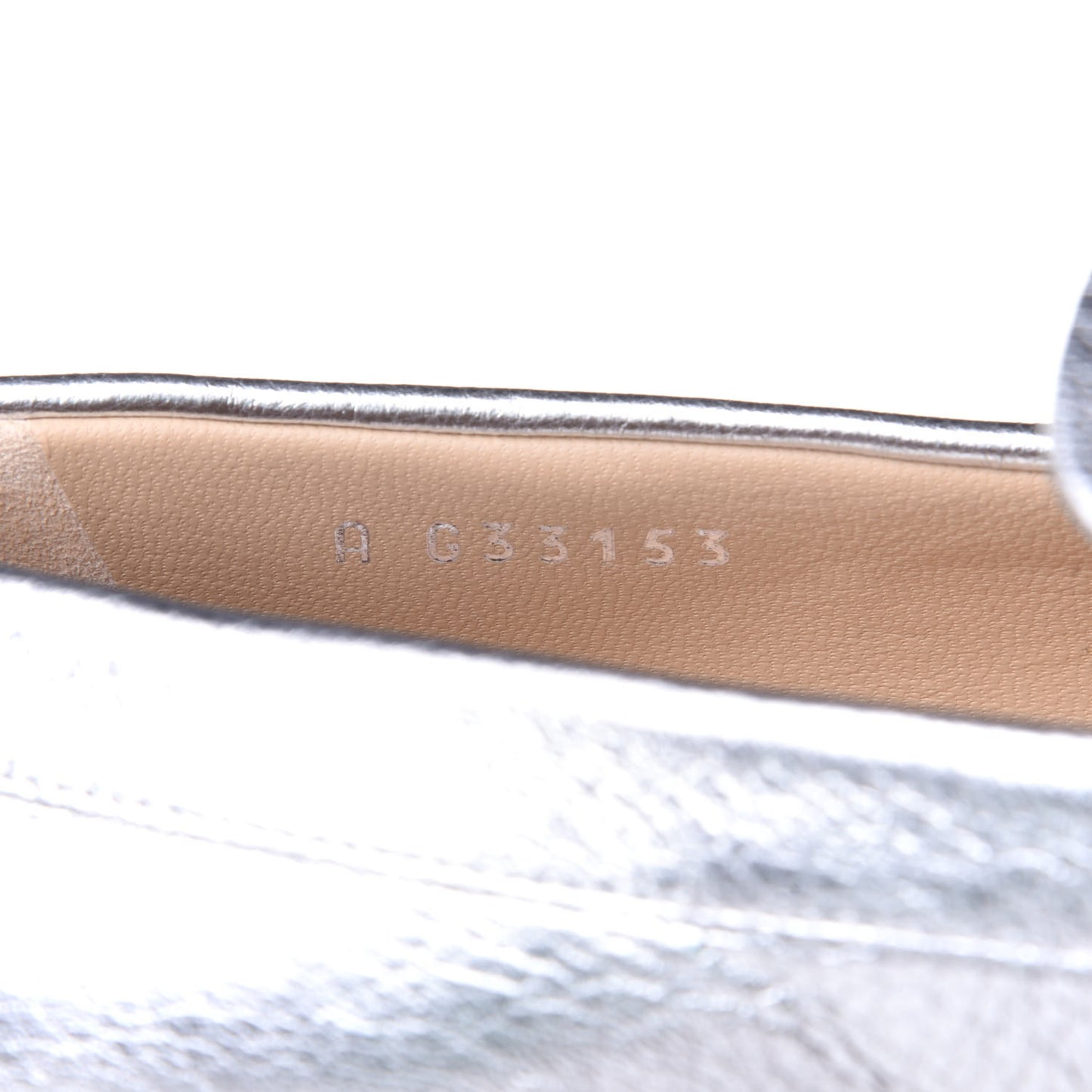 Crackled Goatskin Laminated CC Loafers 37.5 Silver