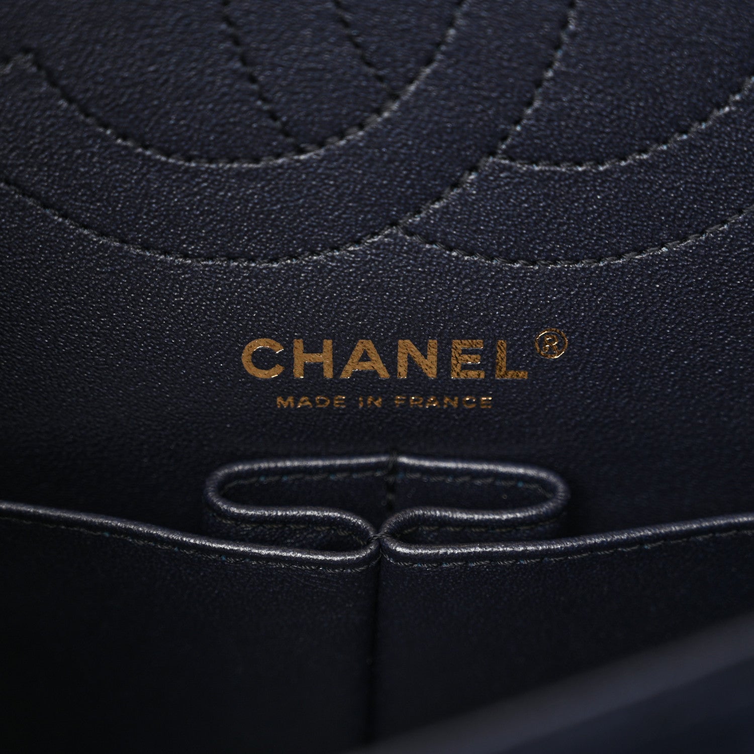Chanel Ombre Velvet Quilted 2.55 Reissue 225 Flap Navy 6 of 13