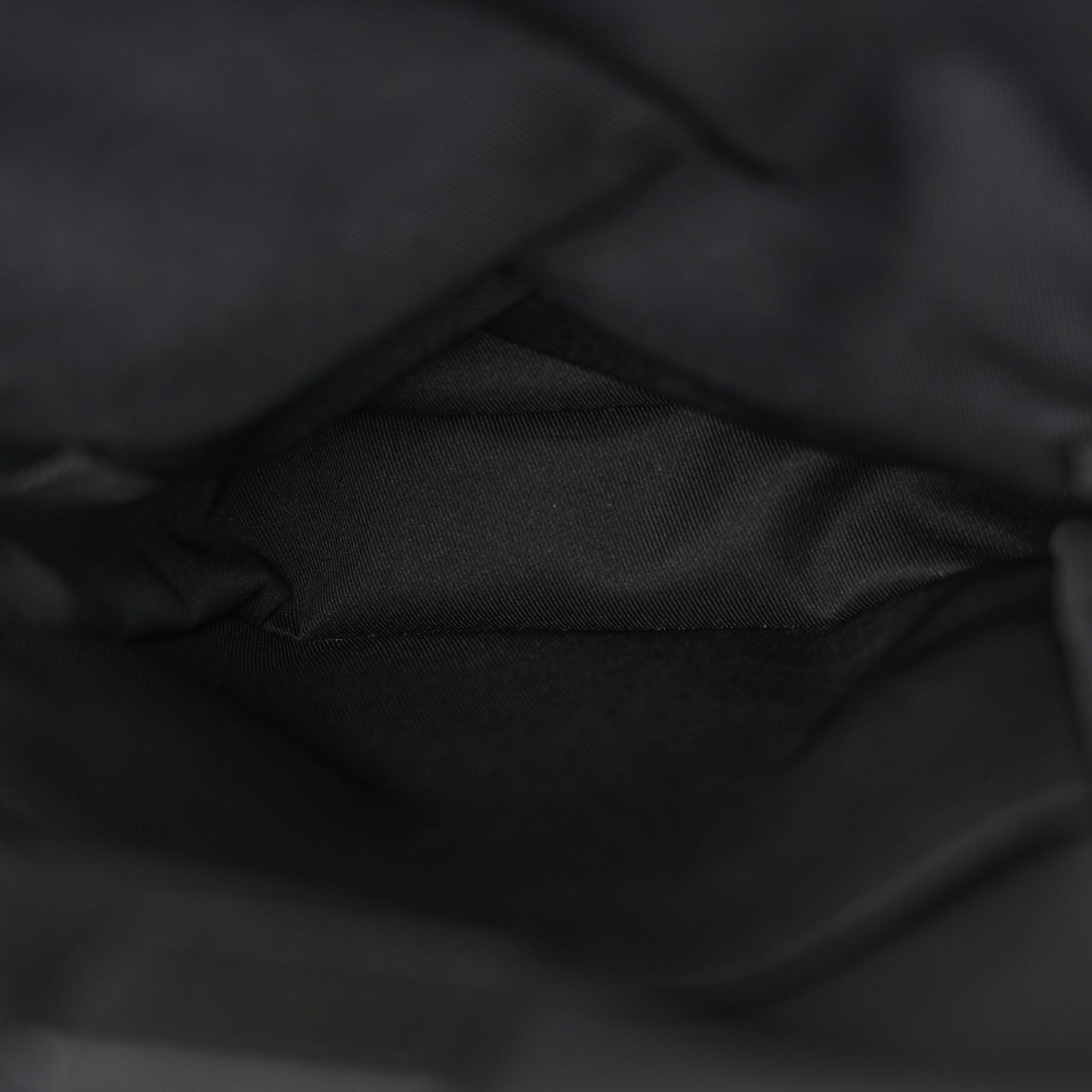 Damier Infini Avenue Sling Bag Onyx