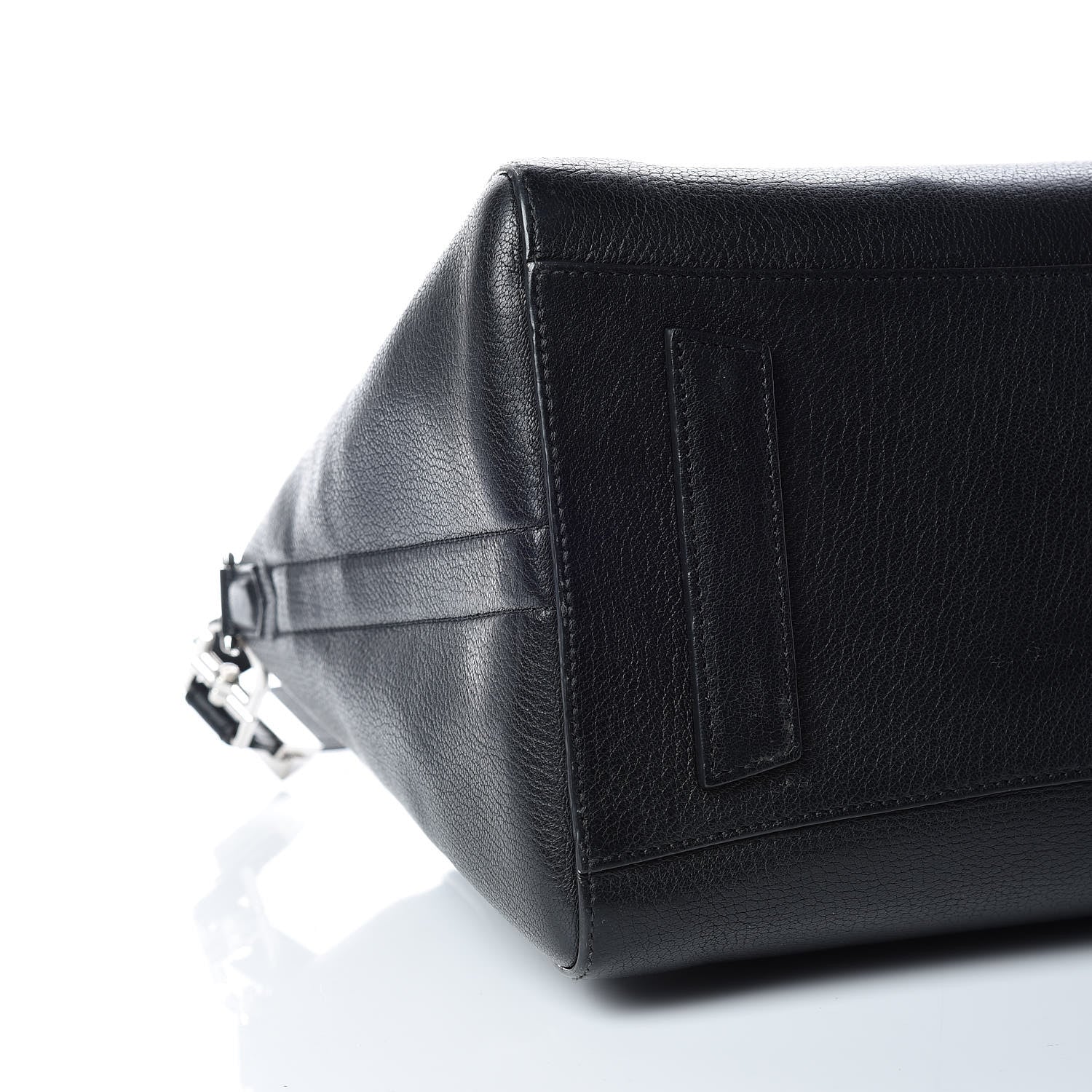 Givenchy Sugar Goatskin Medium Antigona Black 5 of 23