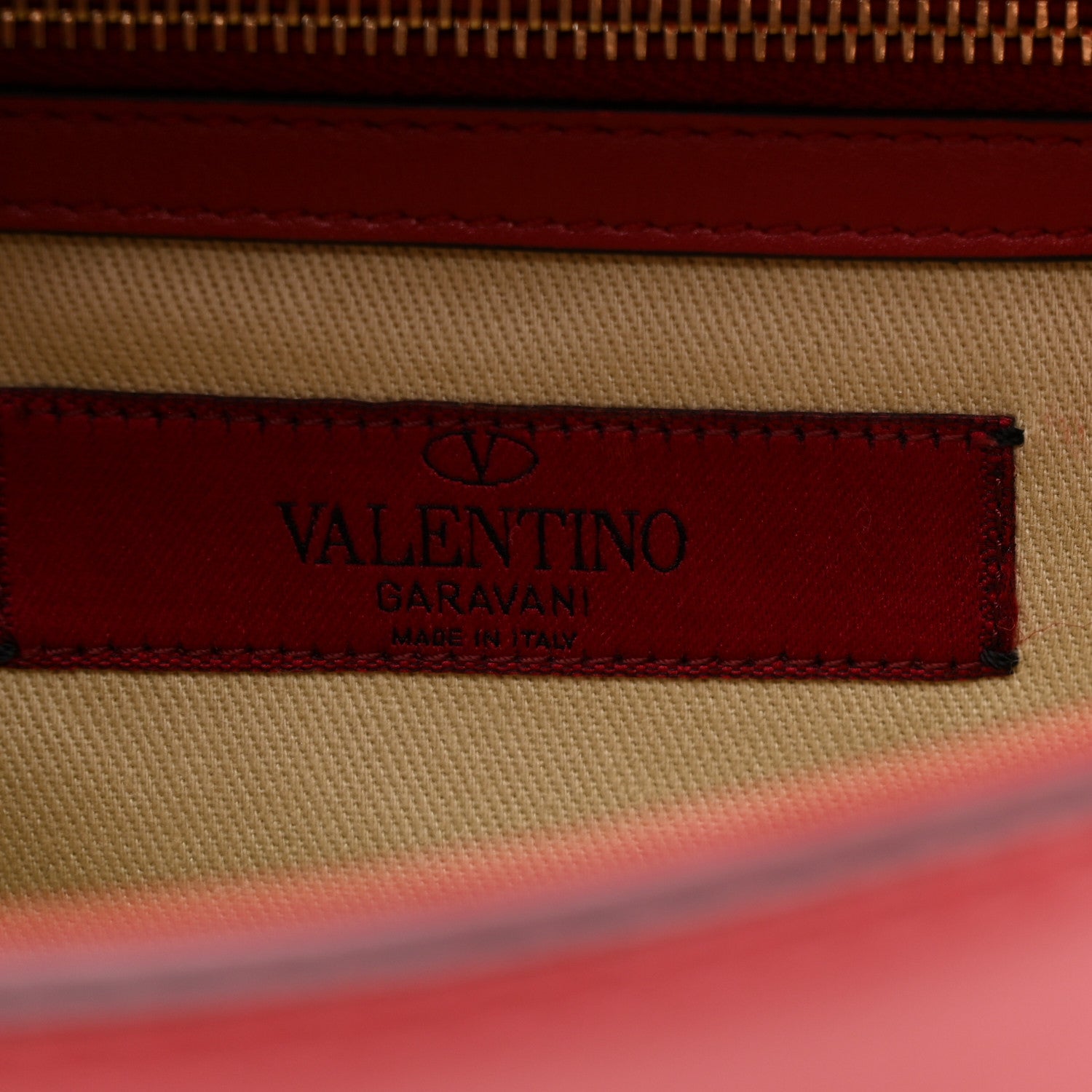 Valentino Garavani Vitello Medium Glam Lock Rockstud Flap Rubino 11 of 14