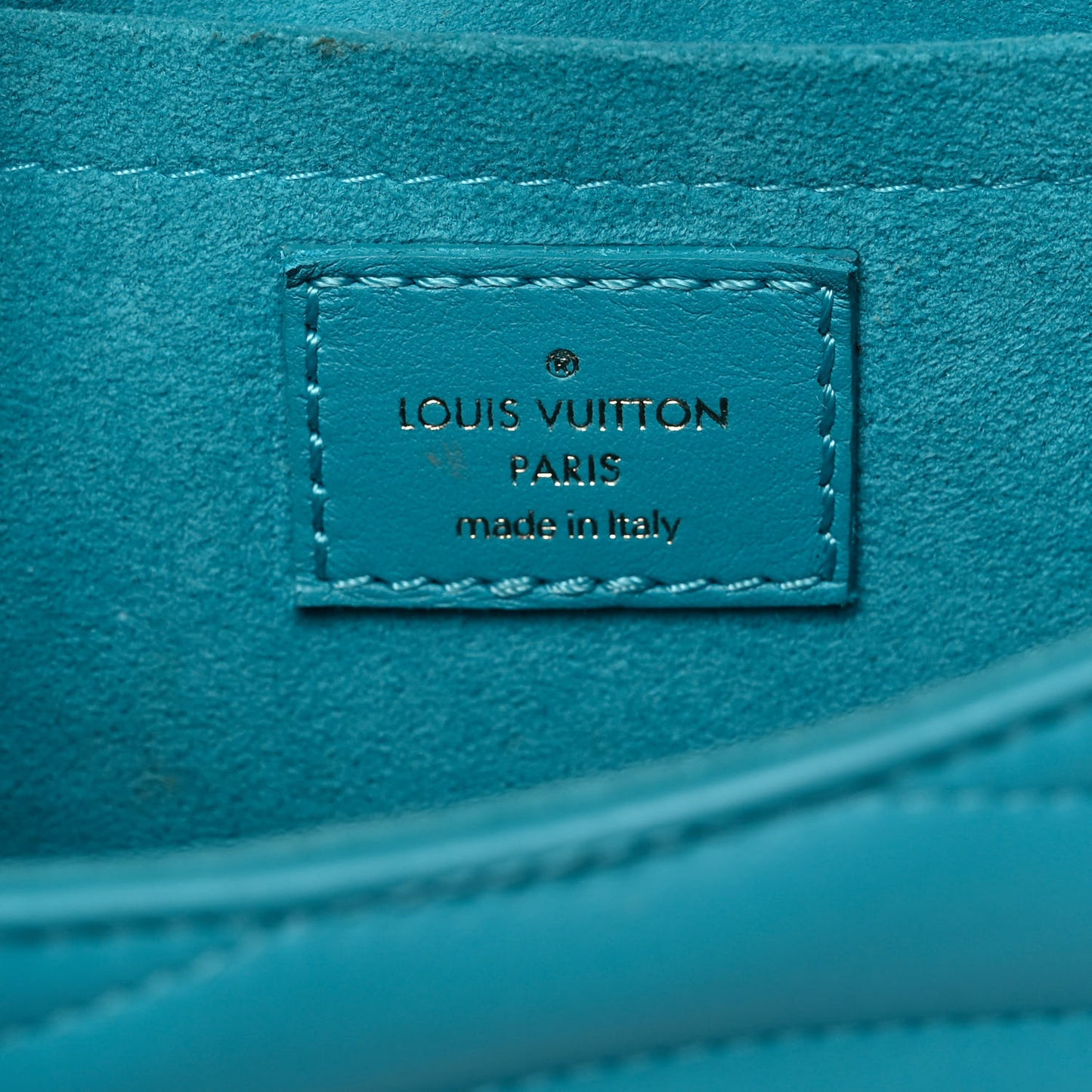Calfskin New Wave Chain PM Malibu Green