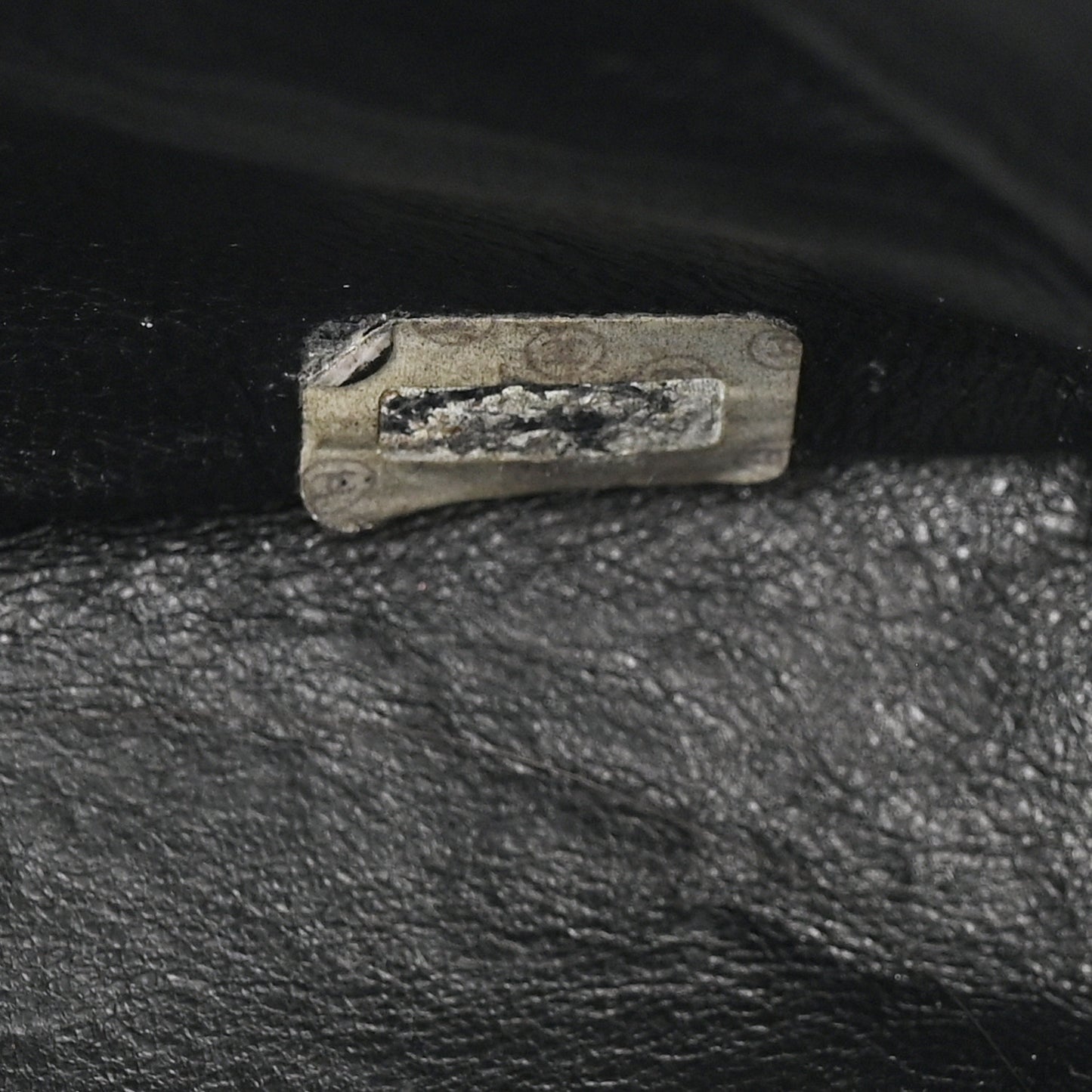 Caviar Quilted Medium Kelly Flap Black