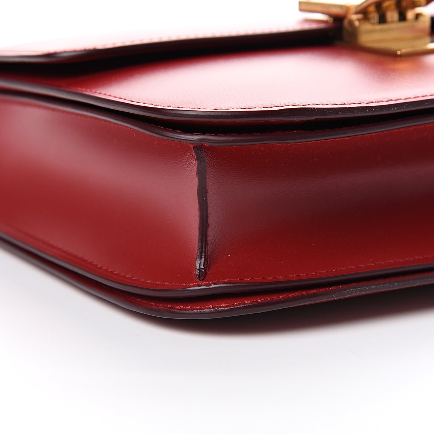 Box Calfskin Medium Classic Box Flap Bag Red