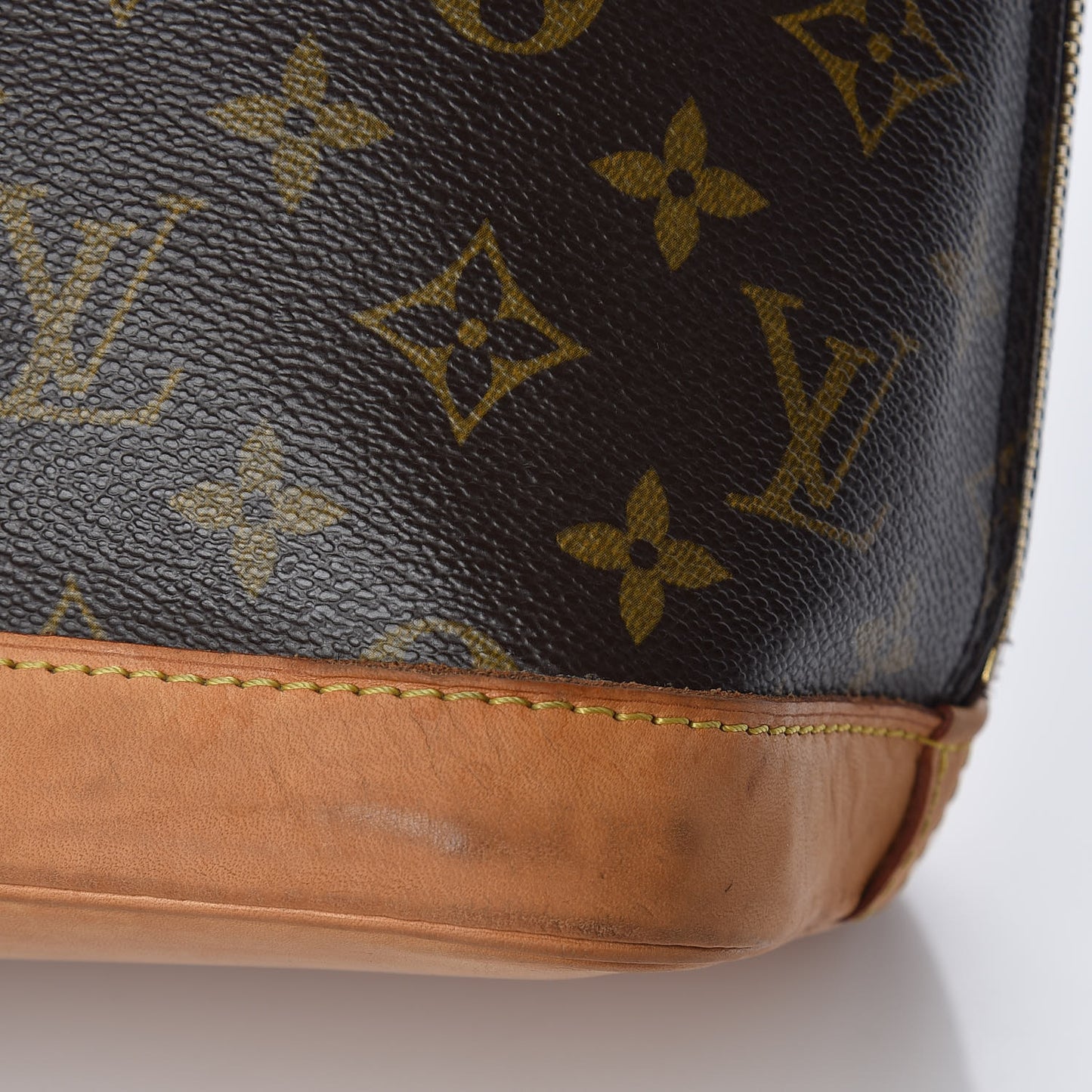 Monogram Alma PM