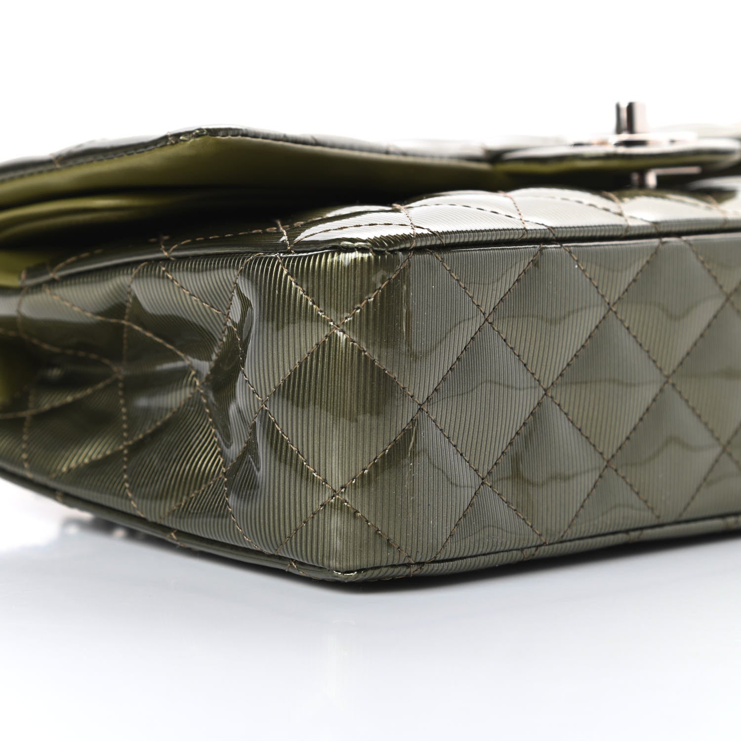Chanel Striated Patent Quilted Medium Double Flap Green 9 of 11