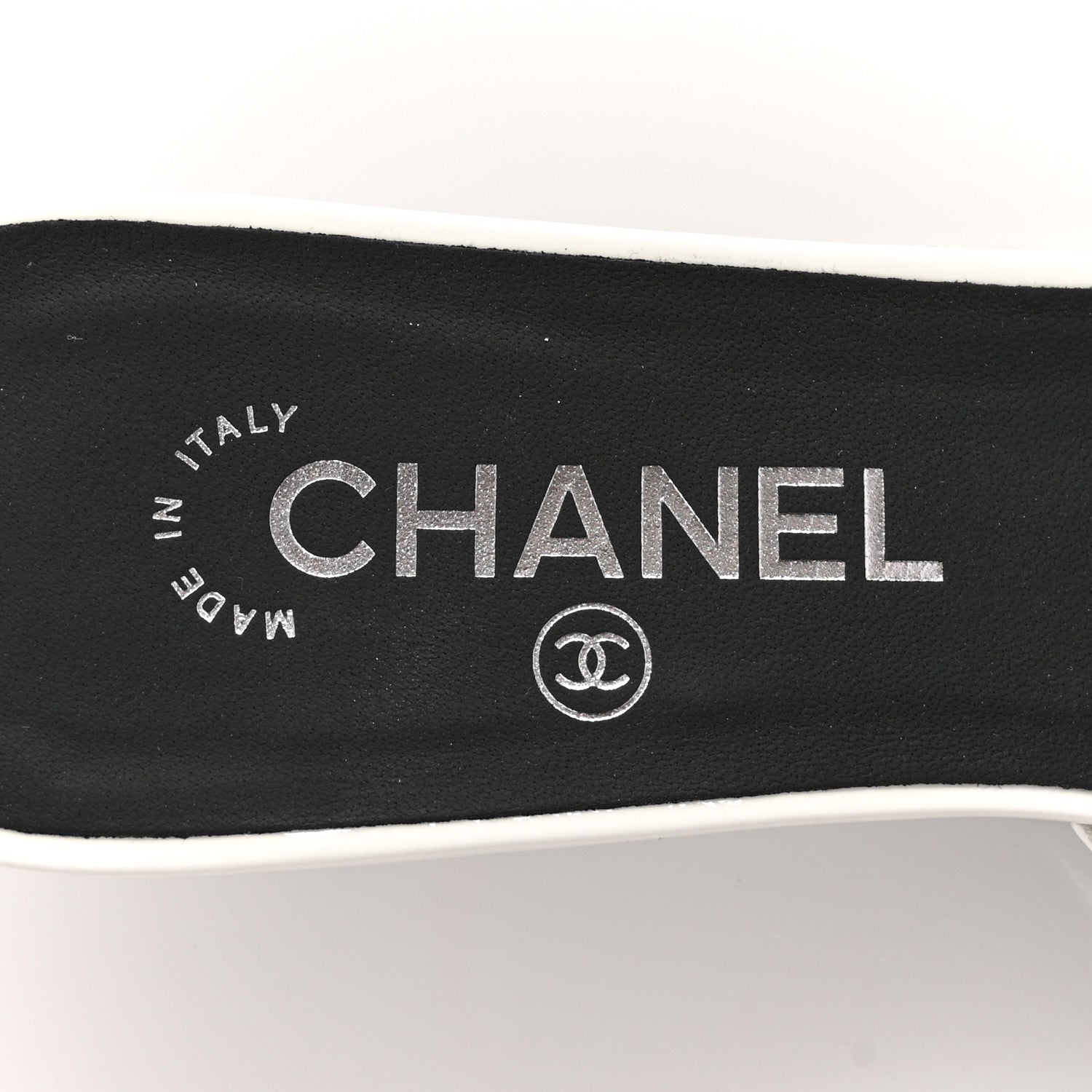 CHANEL ロゴプリント ミュール Chanel Patent Calfskin Mules 39 Black White Grey 1651433