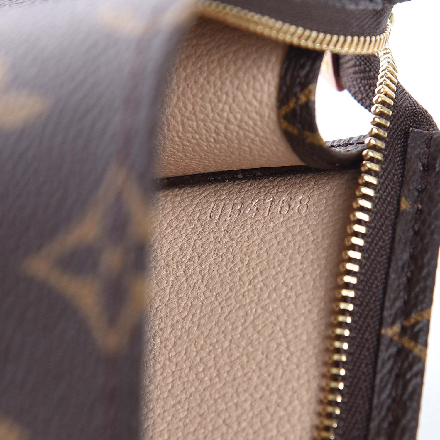 Louis Vuitton Monogram Toiletry Pouch 15 7 of 7