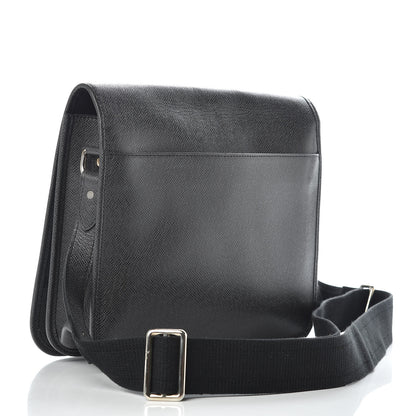 Louis Vuitton Taiga Andrei Ardoise 3 of 13