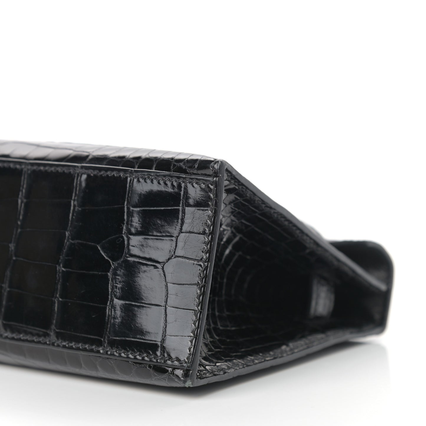 Shiny Niloticus Crocodile Kelly Pochette Black
