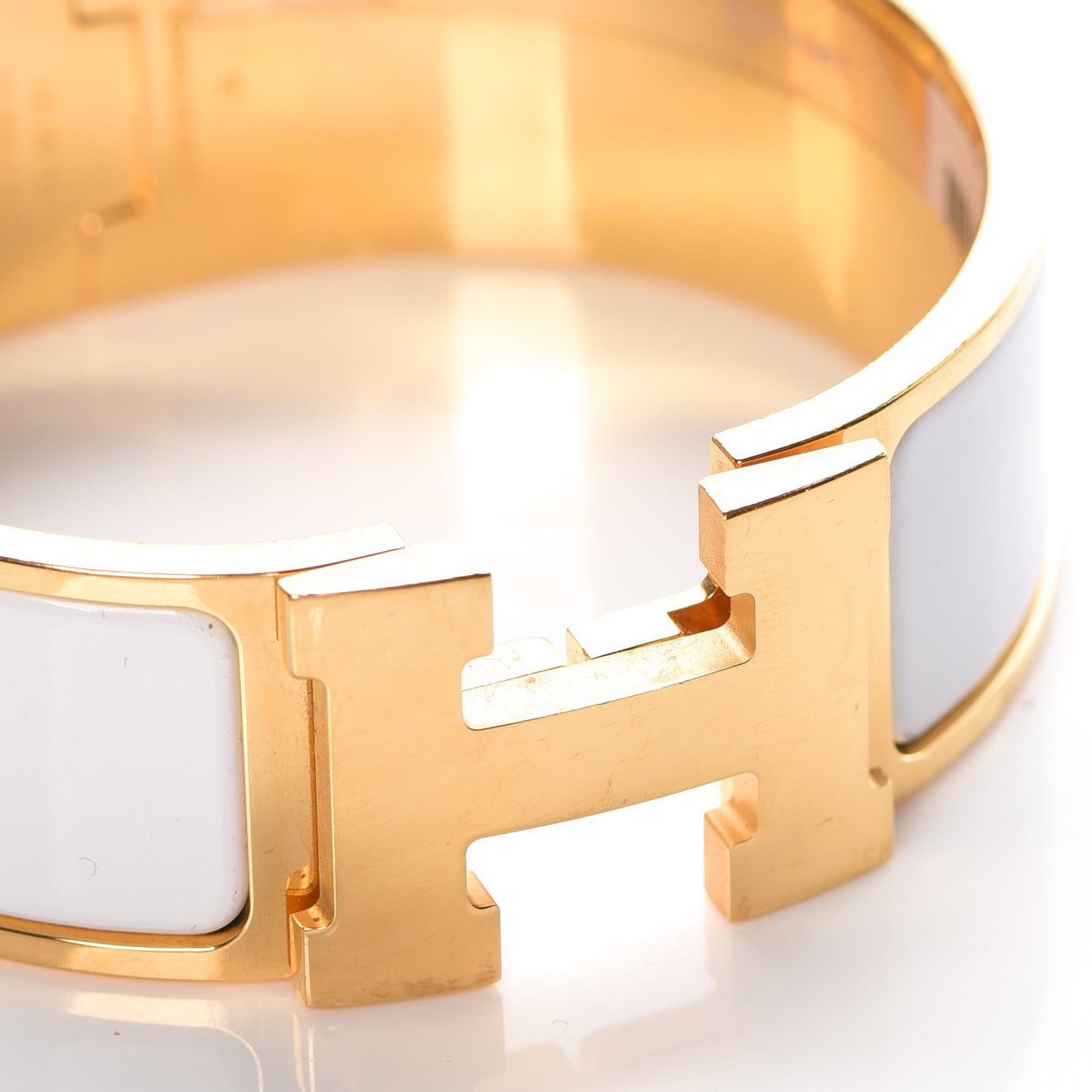 Enamel Wide Clic Clac H Bracelet PM White