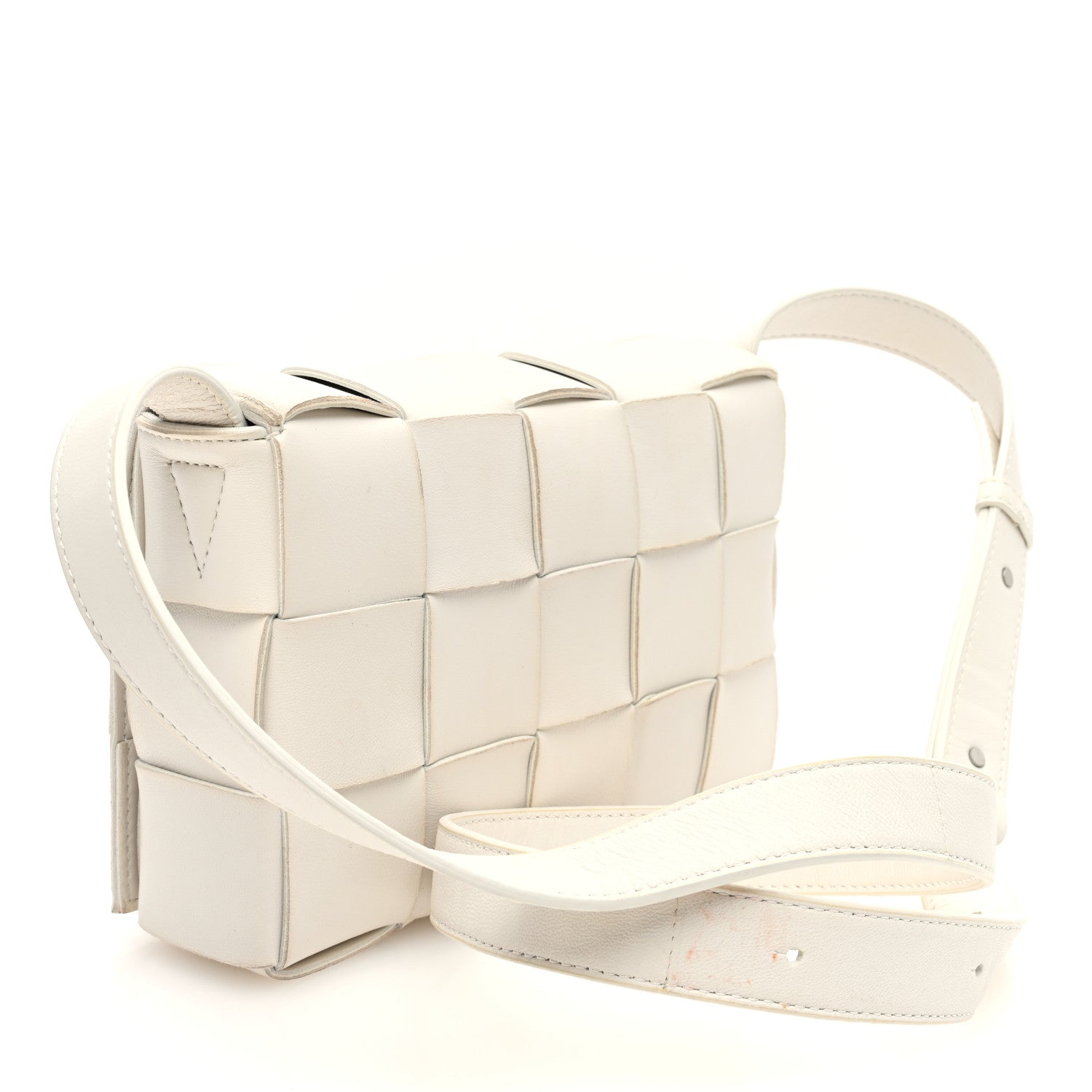 Bottega Veneta Lambskin Maxi Intrecciato Cassette Crossbody Bag White 3 of 9