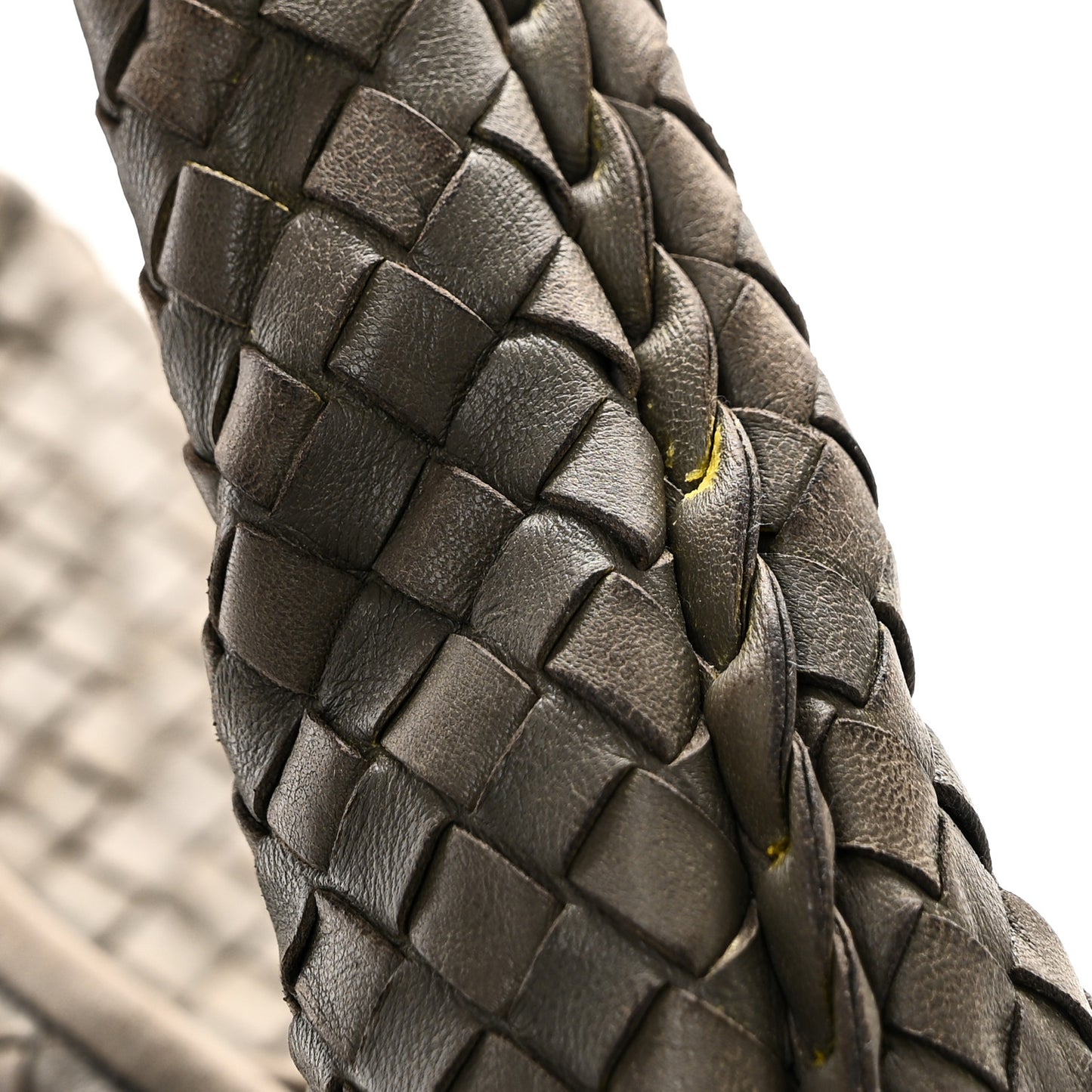 Nappa Intrecciato Large Veneta Hobo Shadow