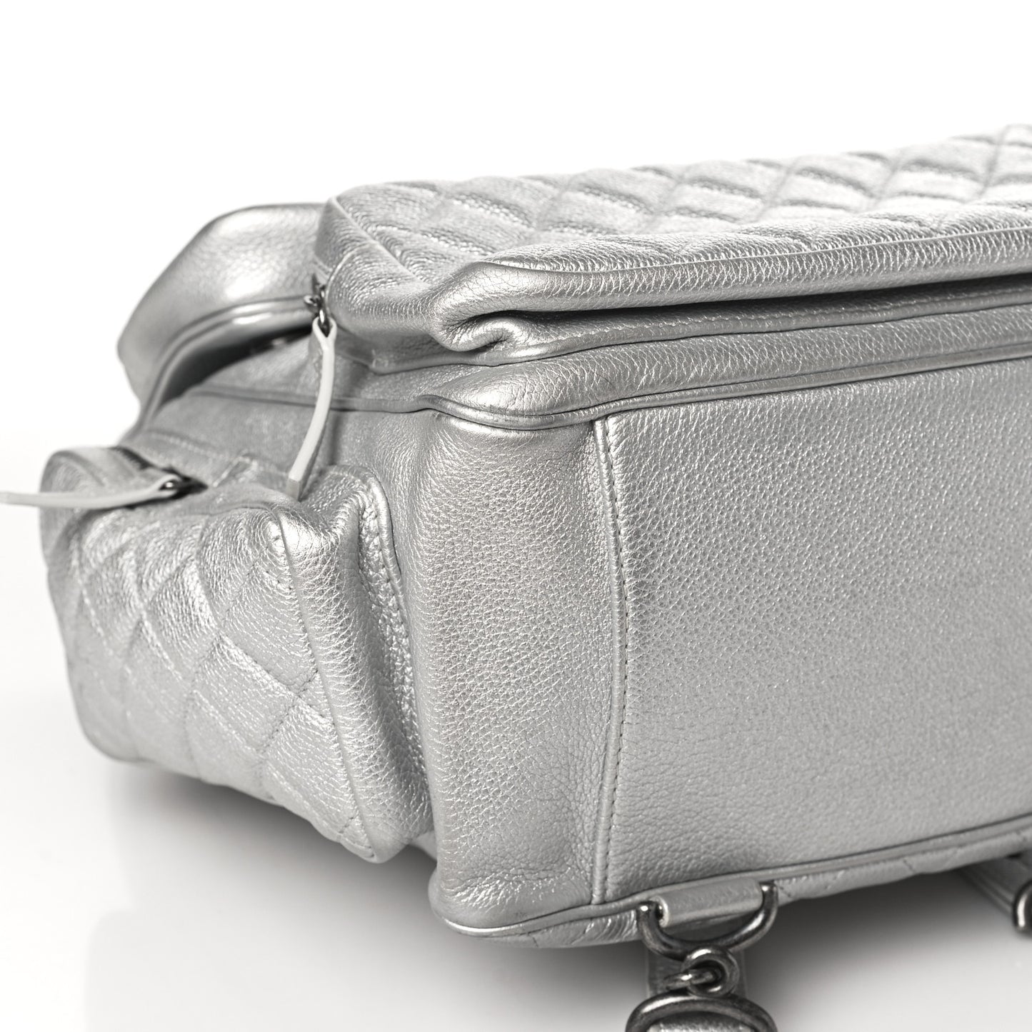 Metallic Grained Calfskin Quilted Large Casual Rock Backpack Silver