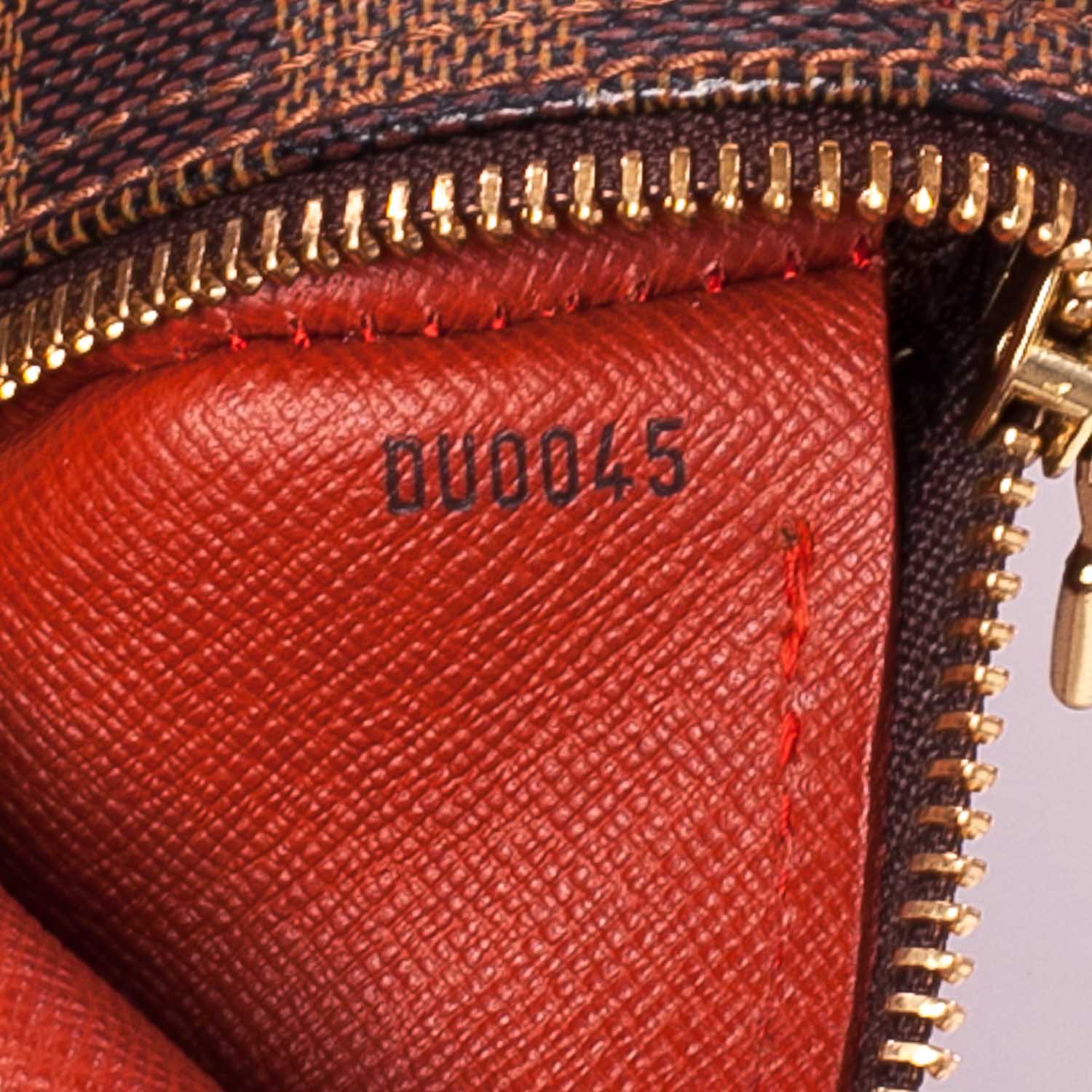 Louis Vuitton Damier Ebene Papillon 26 8 of 8