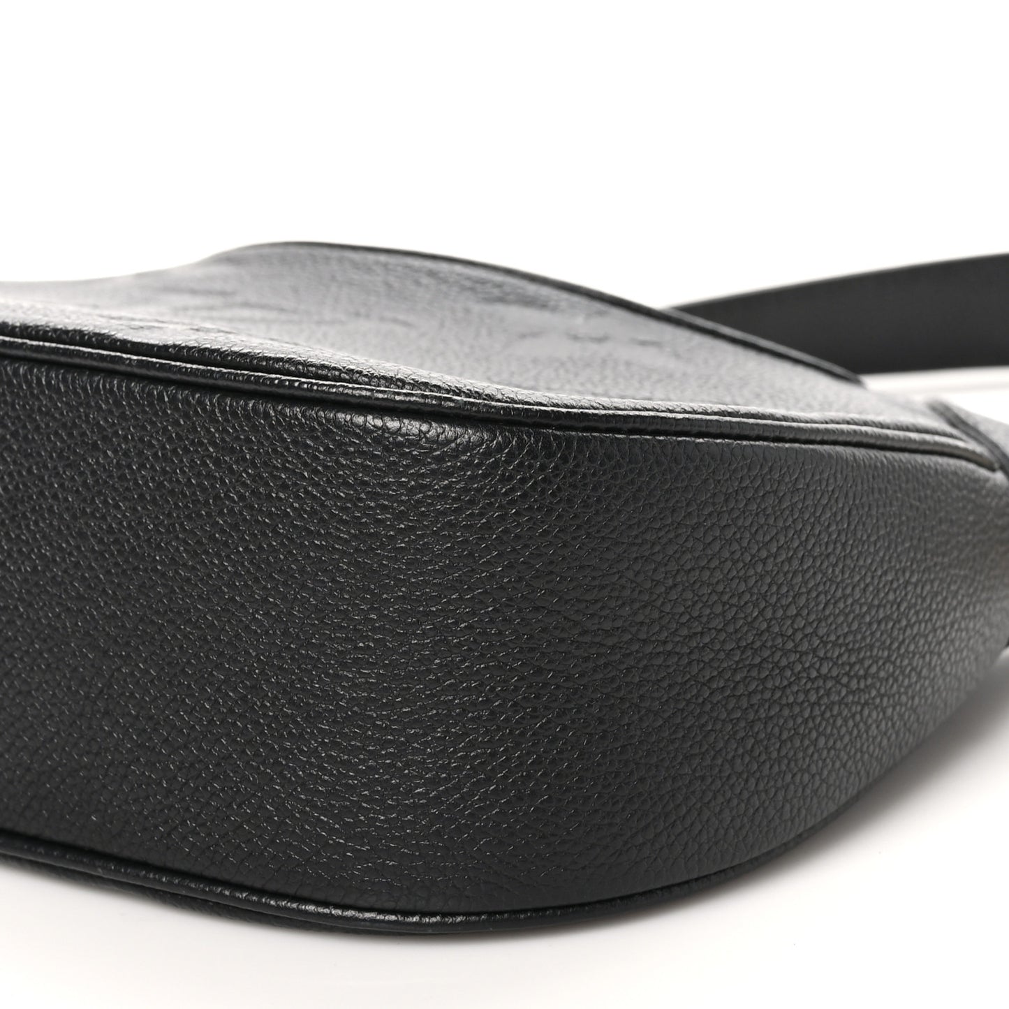 Empreinte Monogram Giant Bagatelle NM Black