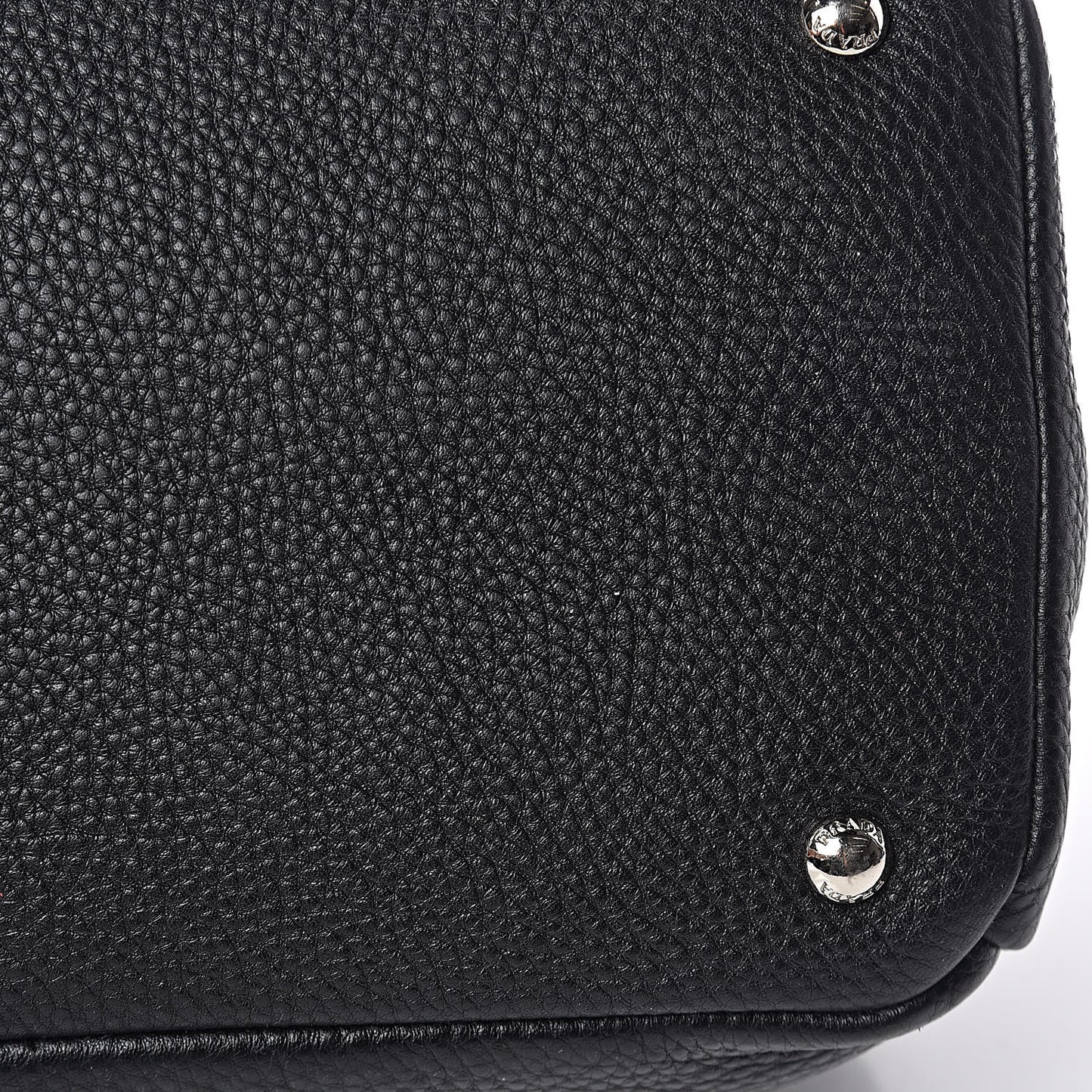 Vitello Daino Tote Black